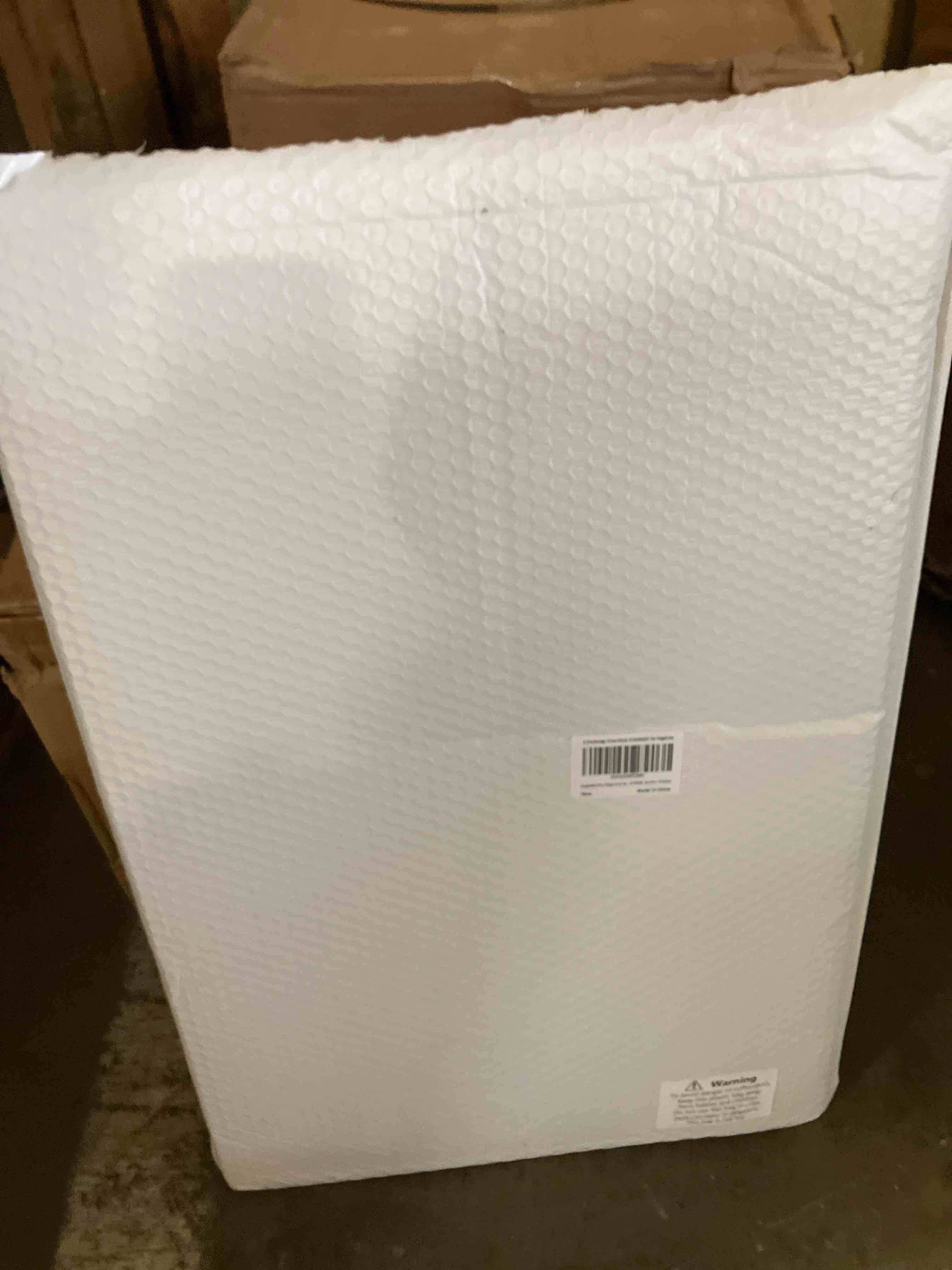 https://s3.amazonaws.com/lotting-images-prod/phillipi/TEA2245519_1745941912567.jpeg