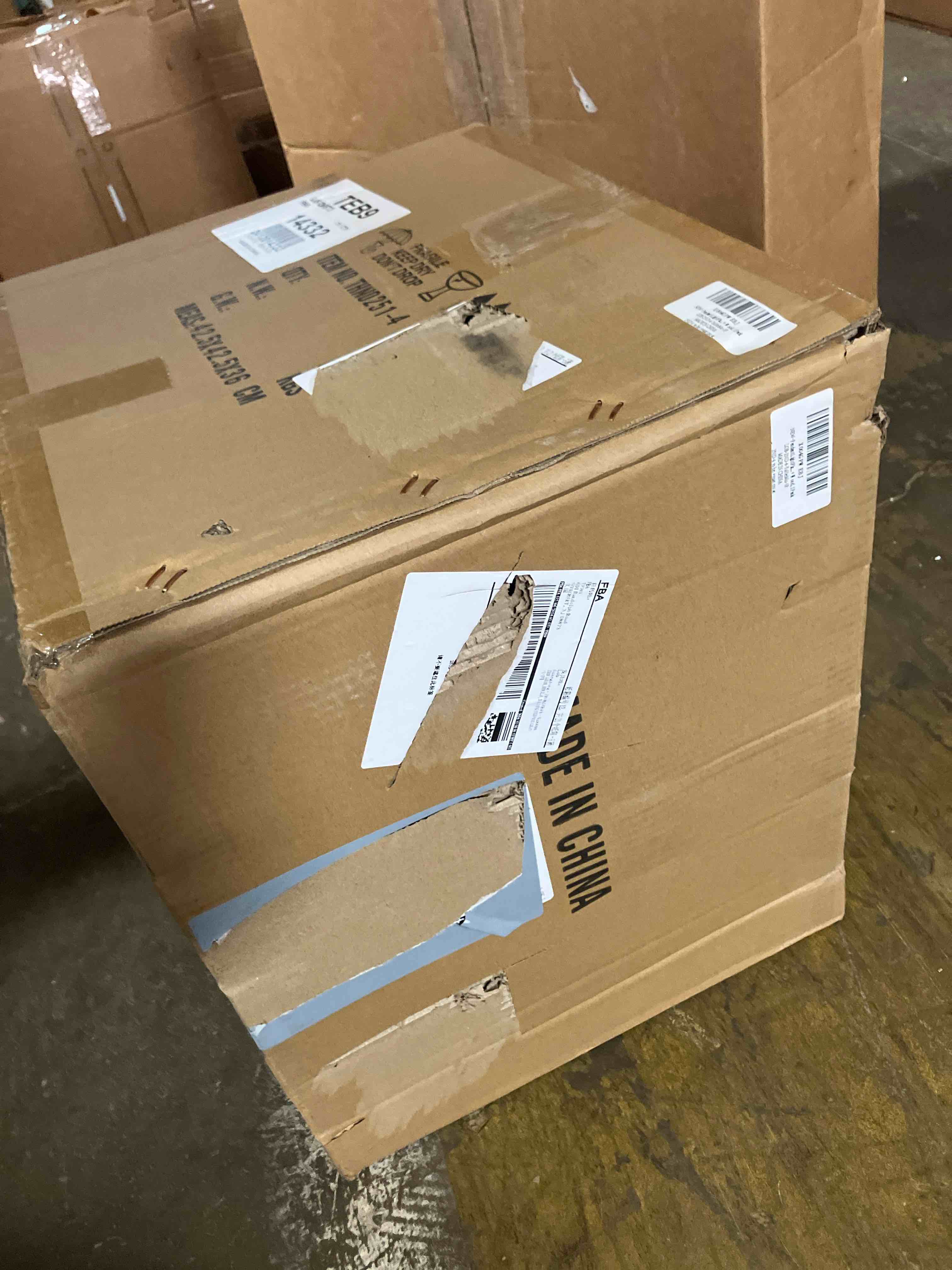 https://s3.amazonaws.com/lotting-images-prod/phillipi/TEA2245525_1745942528398.jpeg