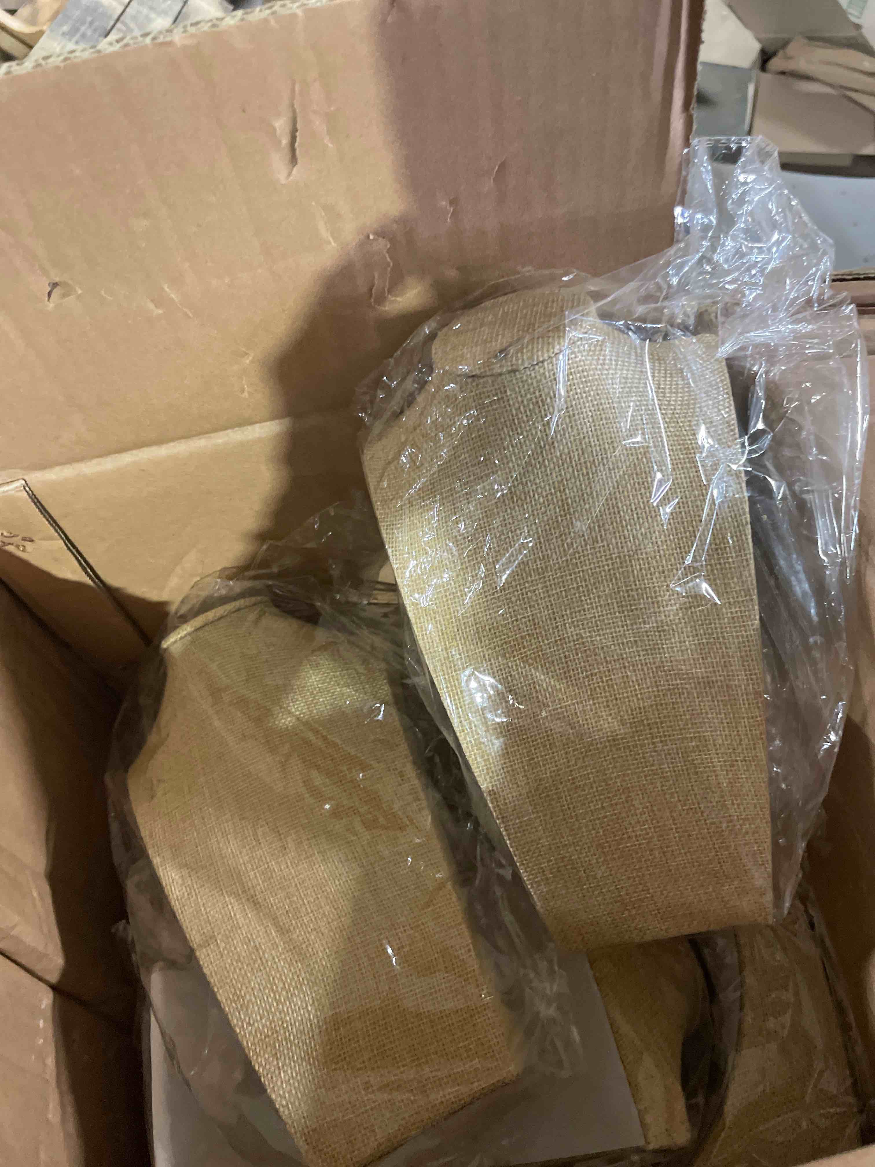 https://s3.amazonaws.com/lotting-images-prod/phillipi/TEA2245637_1745937679360.jpeg