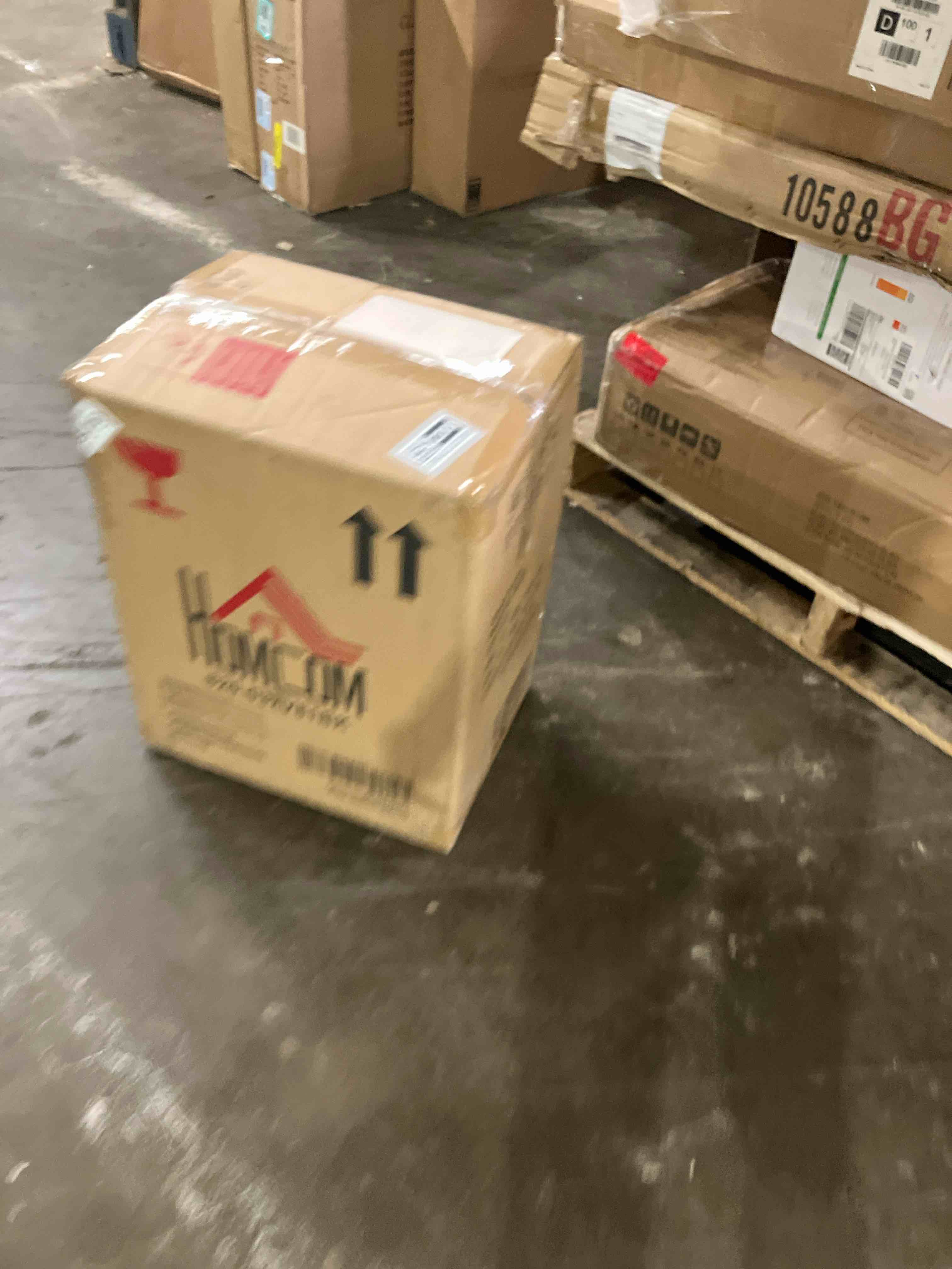 https://s3.amazonaws.com/lotting-images-prod/phillipi/TEA2245736_1745937156641.jpeg