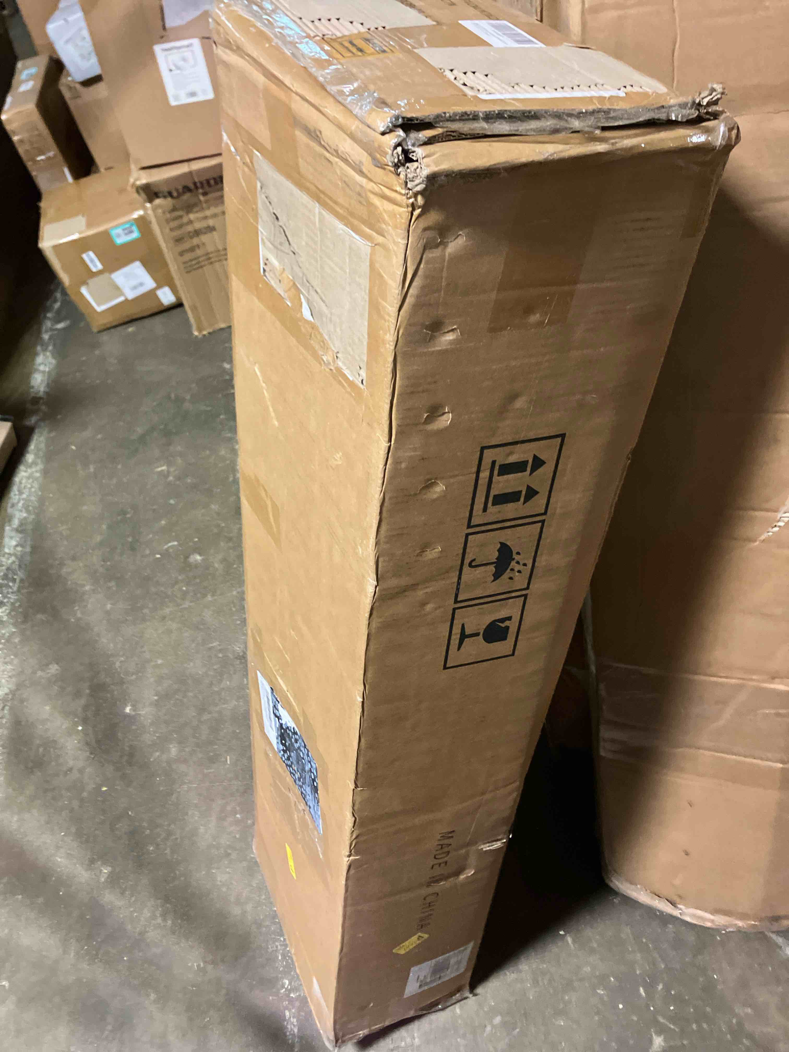 https://s3.amazonaws.com/lotting-images-prod/phillipi/TEA2246069_1746734499533.jpeg