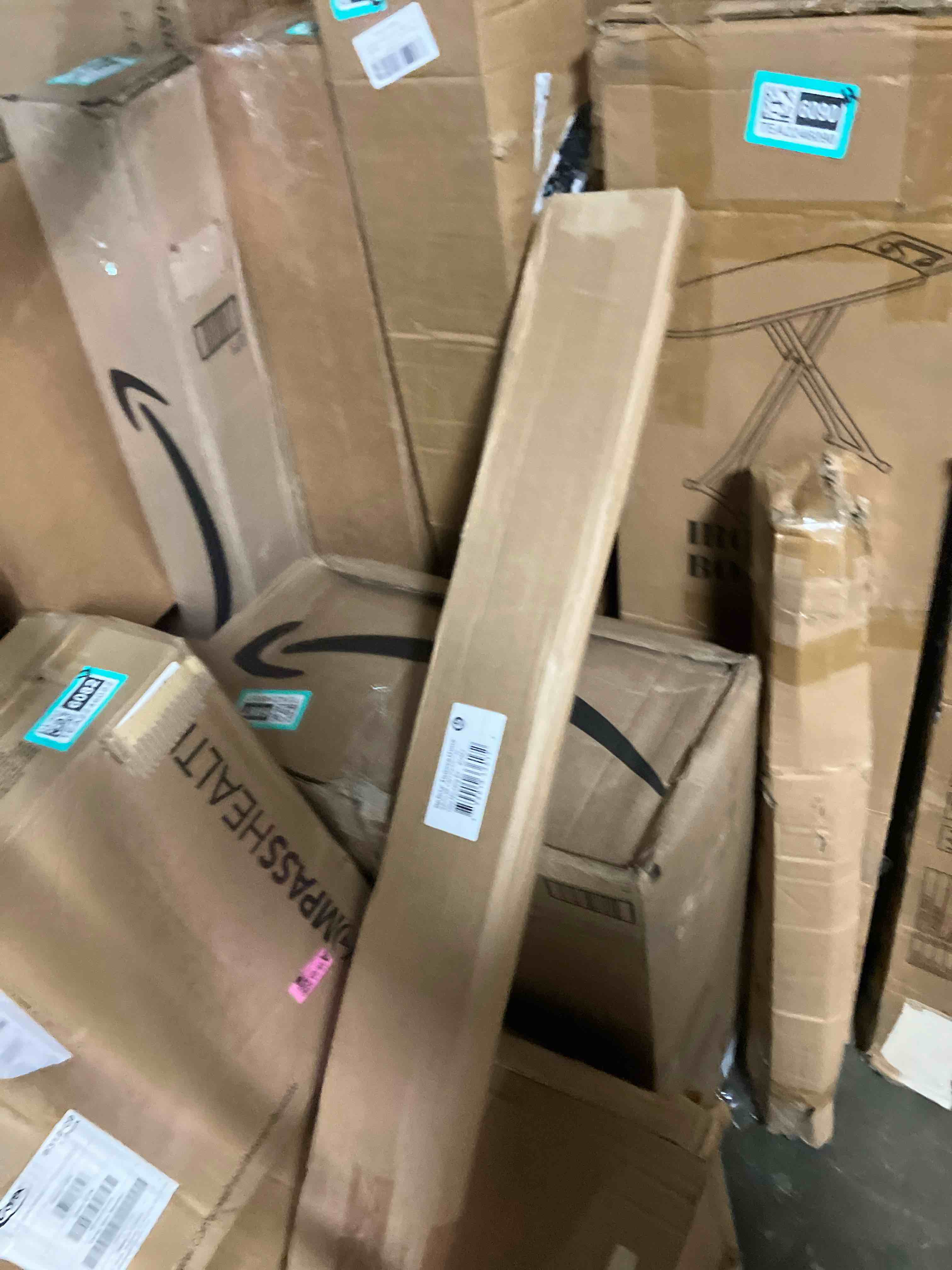 https://s3.amazonaws.com/lotting-images-prod/phillipi/TEA2246078_1746733335548.jpeg