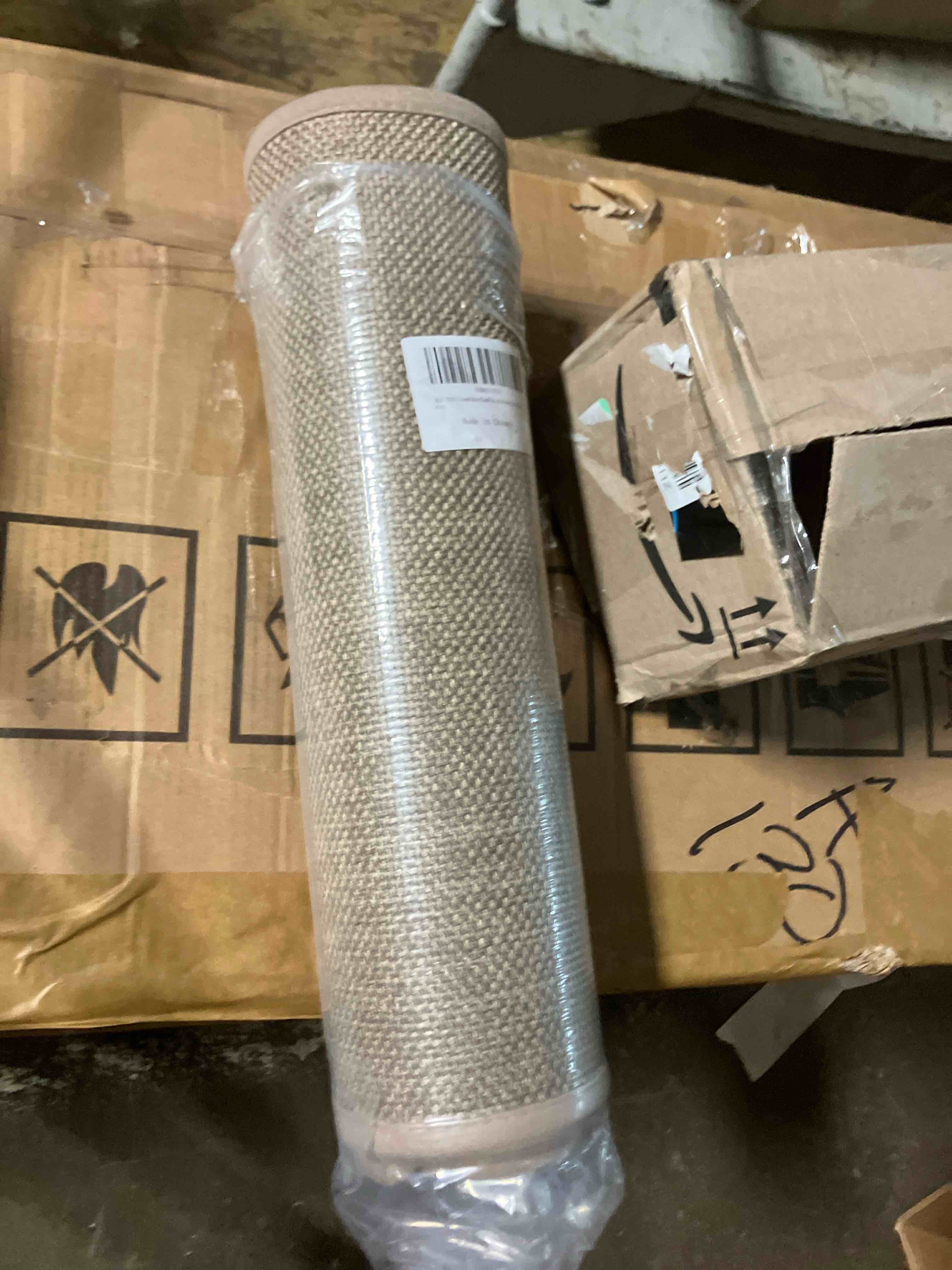 https://s3.amazonaws.com/lotting-images-prod/phillipi/TEA2246097_1746724734938.jpeg