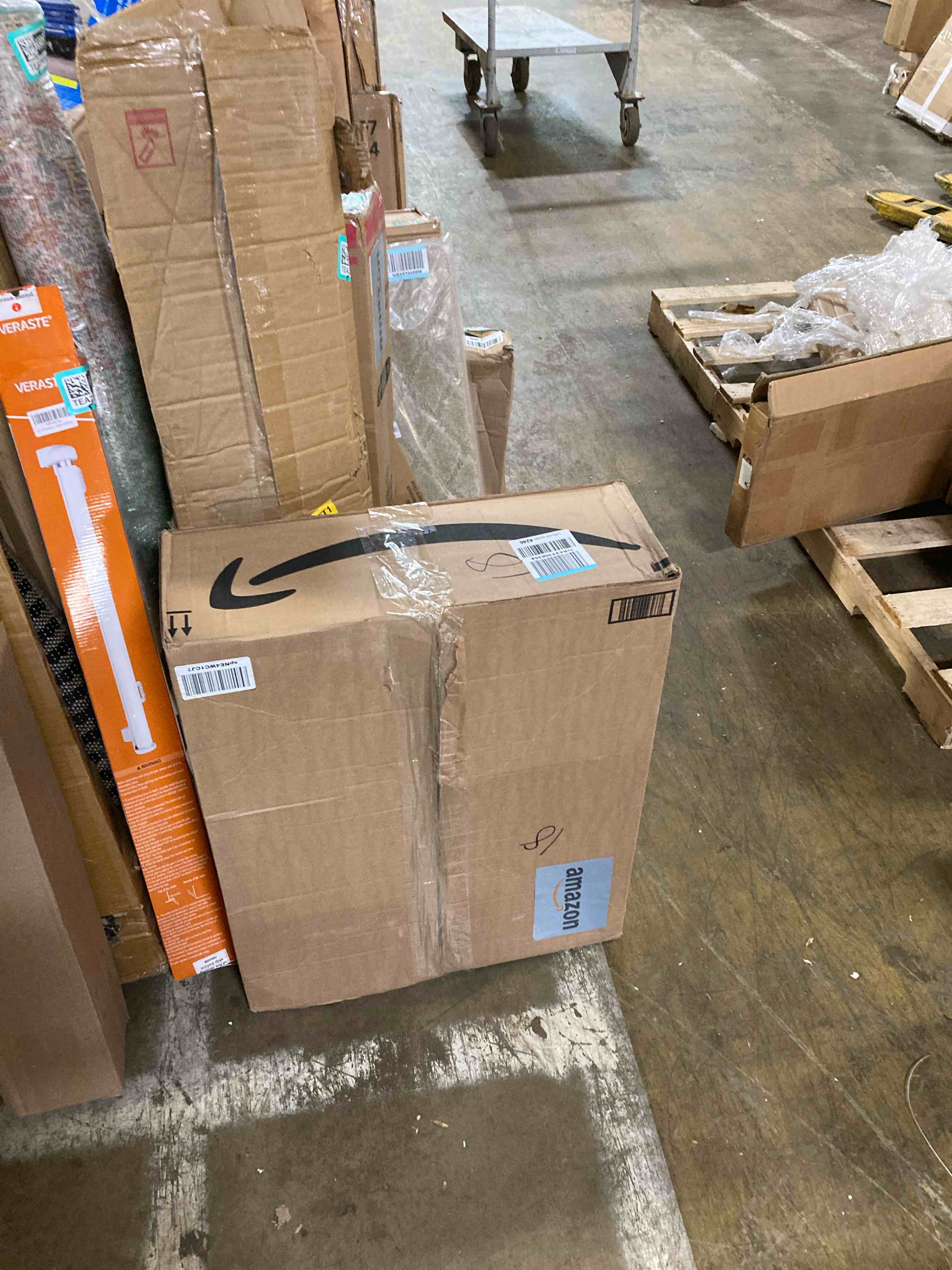 https://s3.amazonaws.com/lotting-images-prod/phillipi/TEA2246892_1747431158699.jpeg
