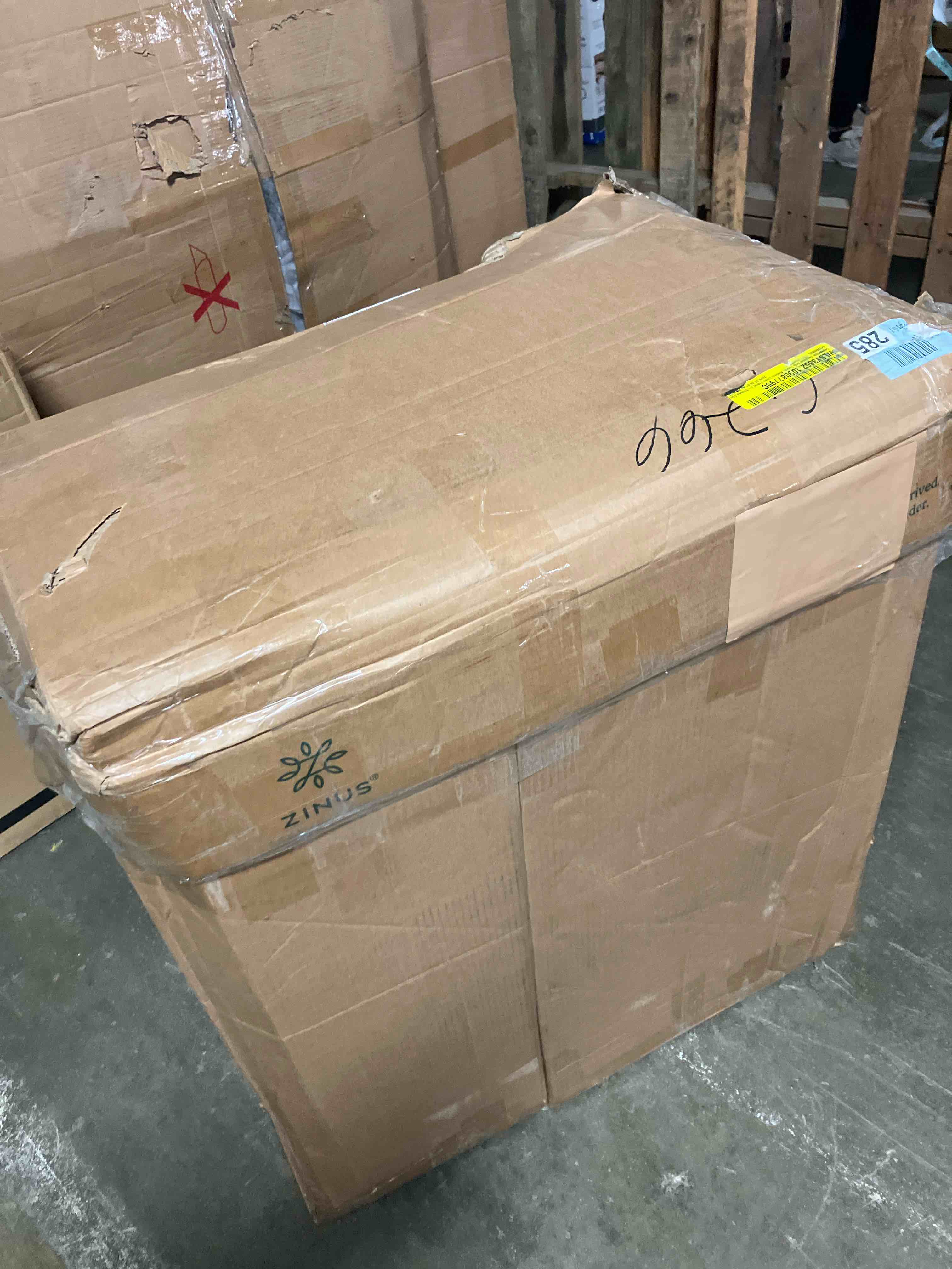 https://s3.amazonaws.com/lotting-images-prod/phillipi/TEA3352010_1752607874537.jpeg