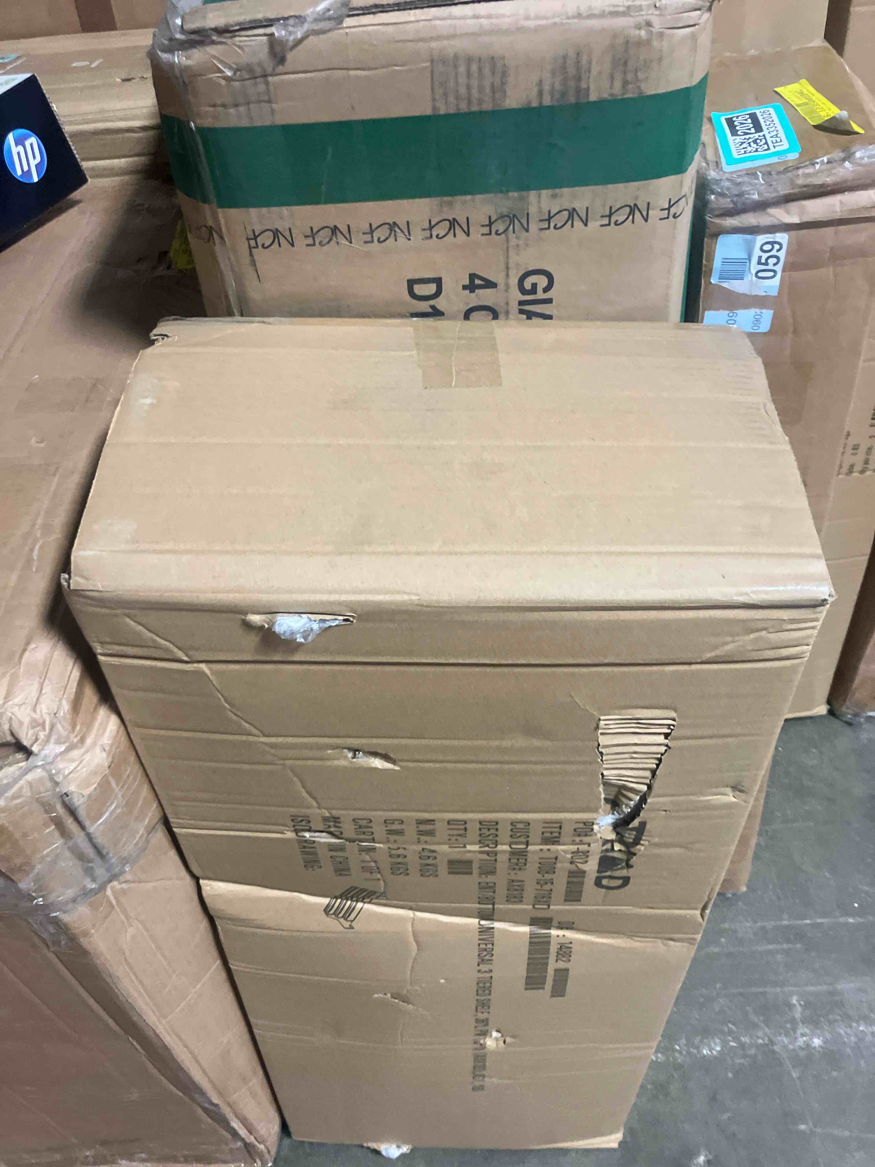 https://s3.amazonaws.com/lotting-images-prod/phillipi/TEA3352029_1752759373548.jpeg