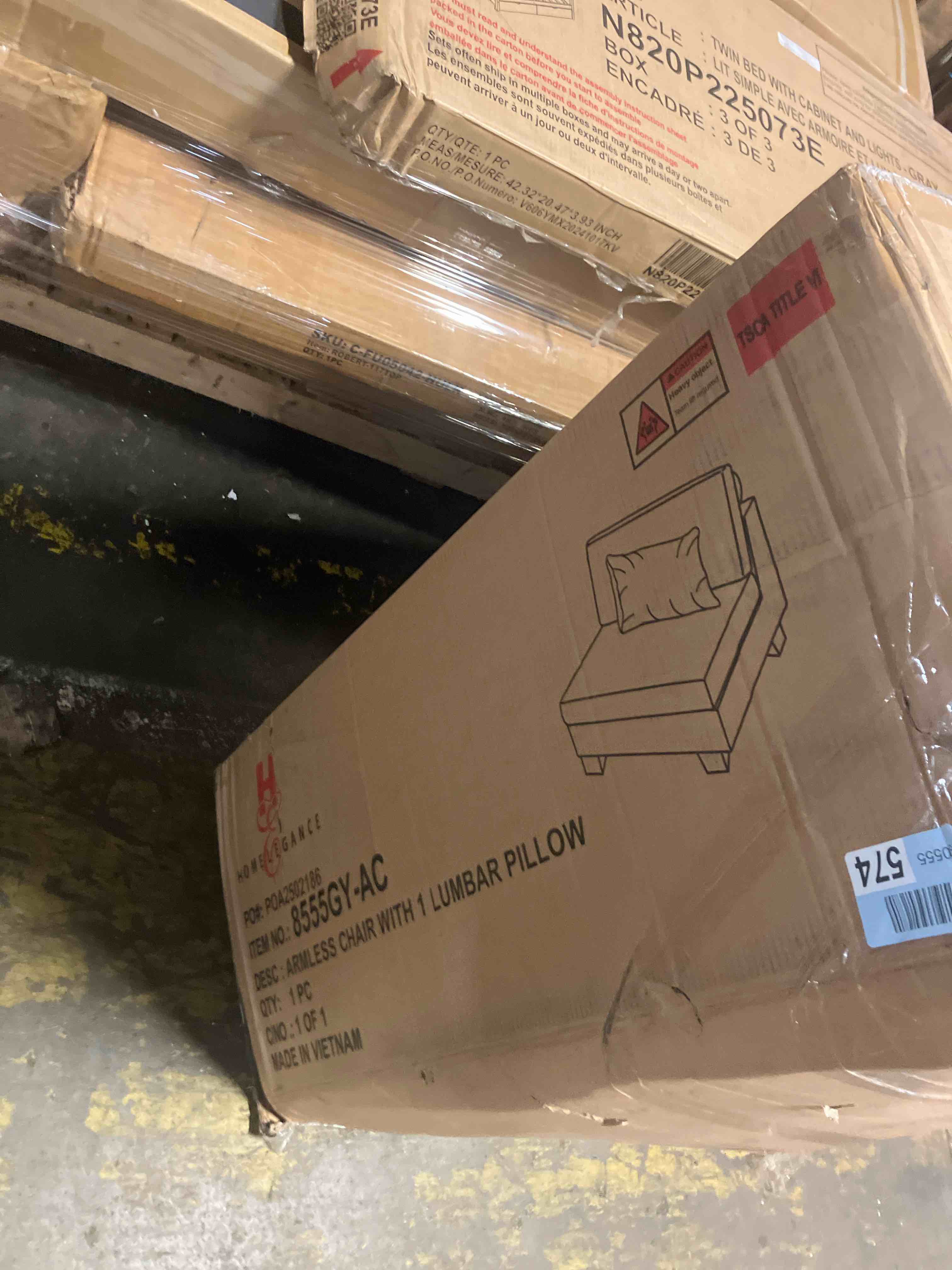 https://s3.amazonaws.com/lotting-images-prod/phillipi/TEA3352064_1752780119844.jpeg