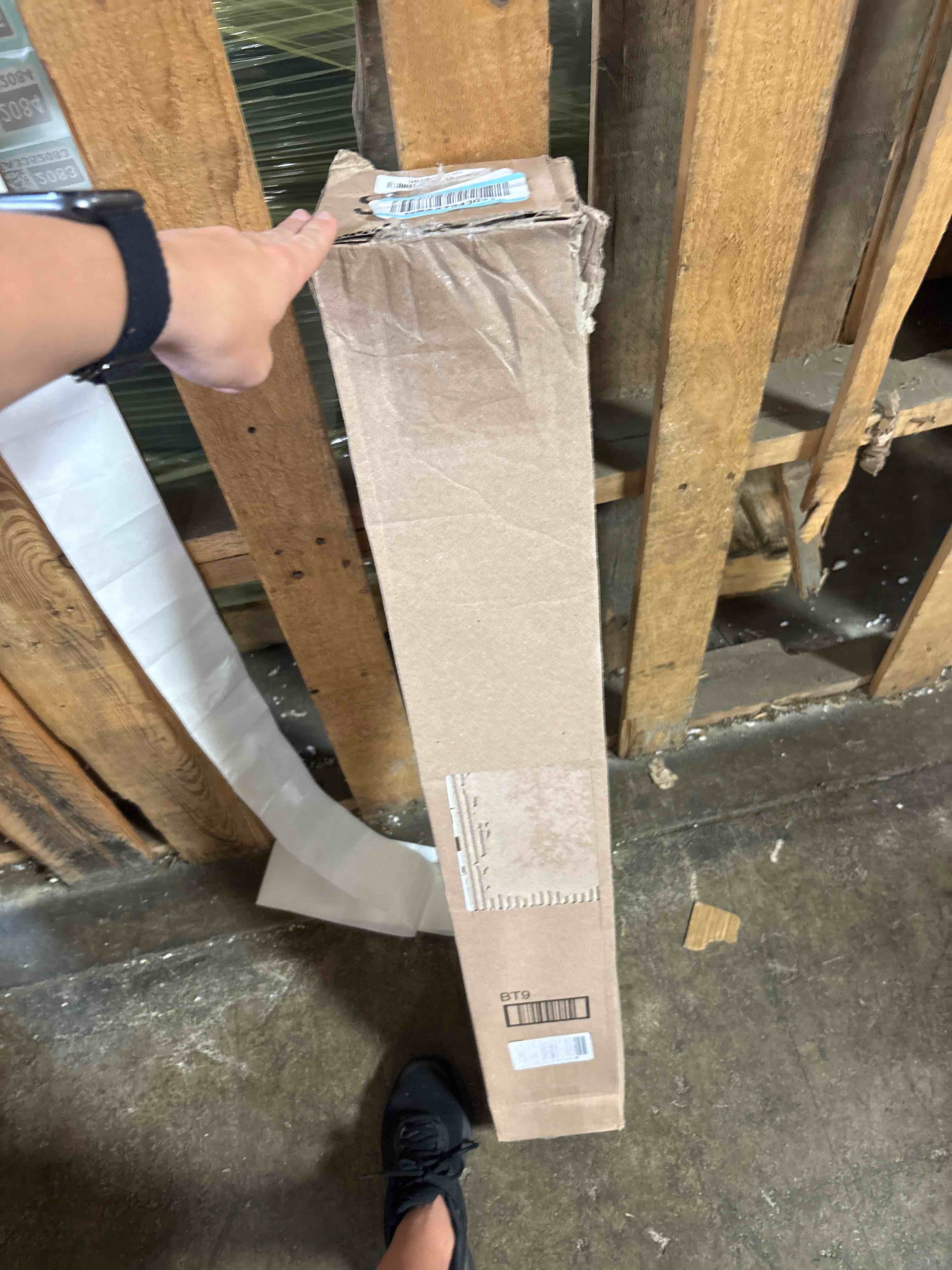 https://s3.amazonaws.com/lotting-images-prod/phillipi/TEA3352091_1752700348516.jpeg