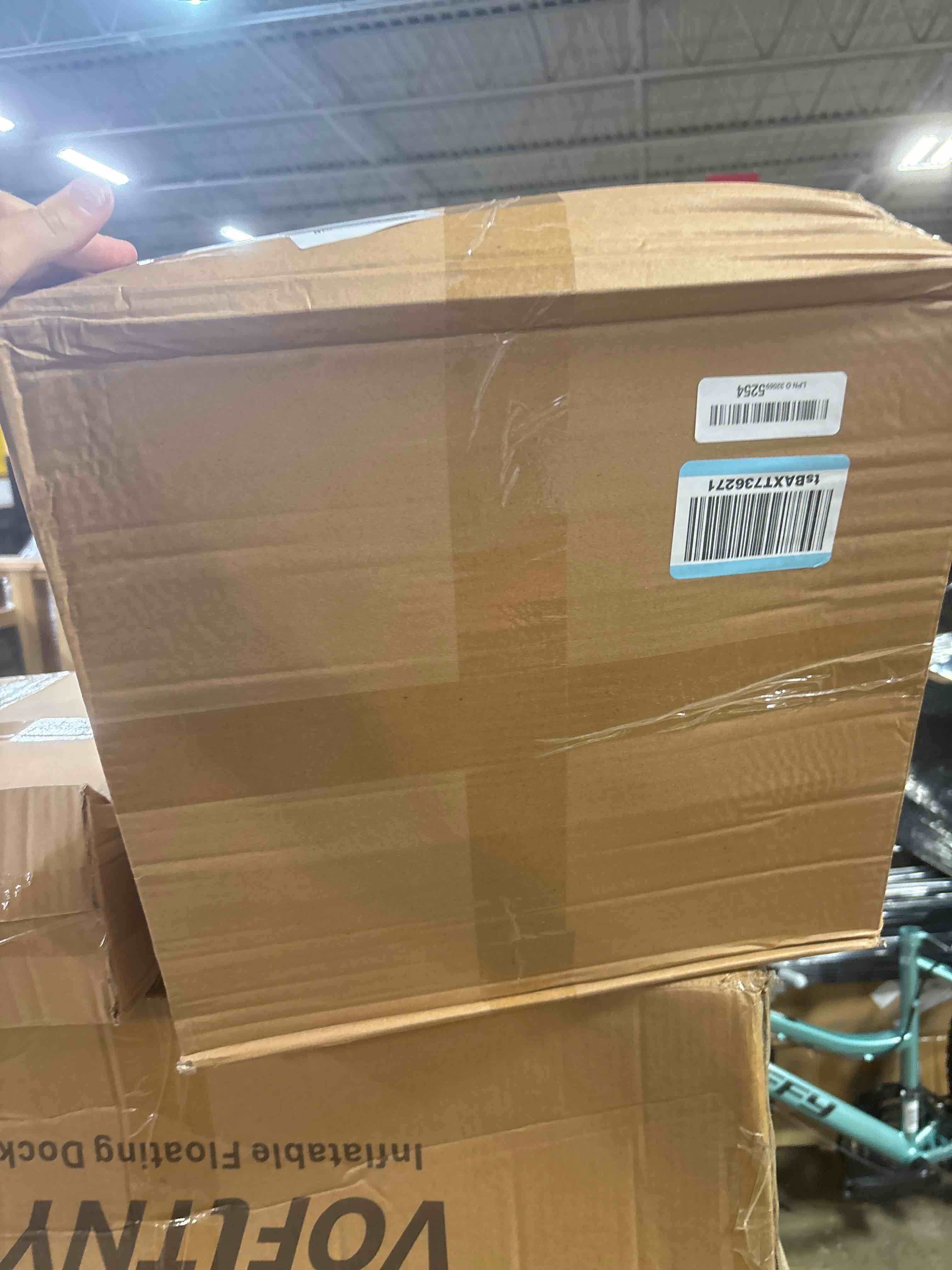 https://s3.amazonaws.com/lotting-images-prod/phillipi/TEA3352129_1752696925640.jpeg
