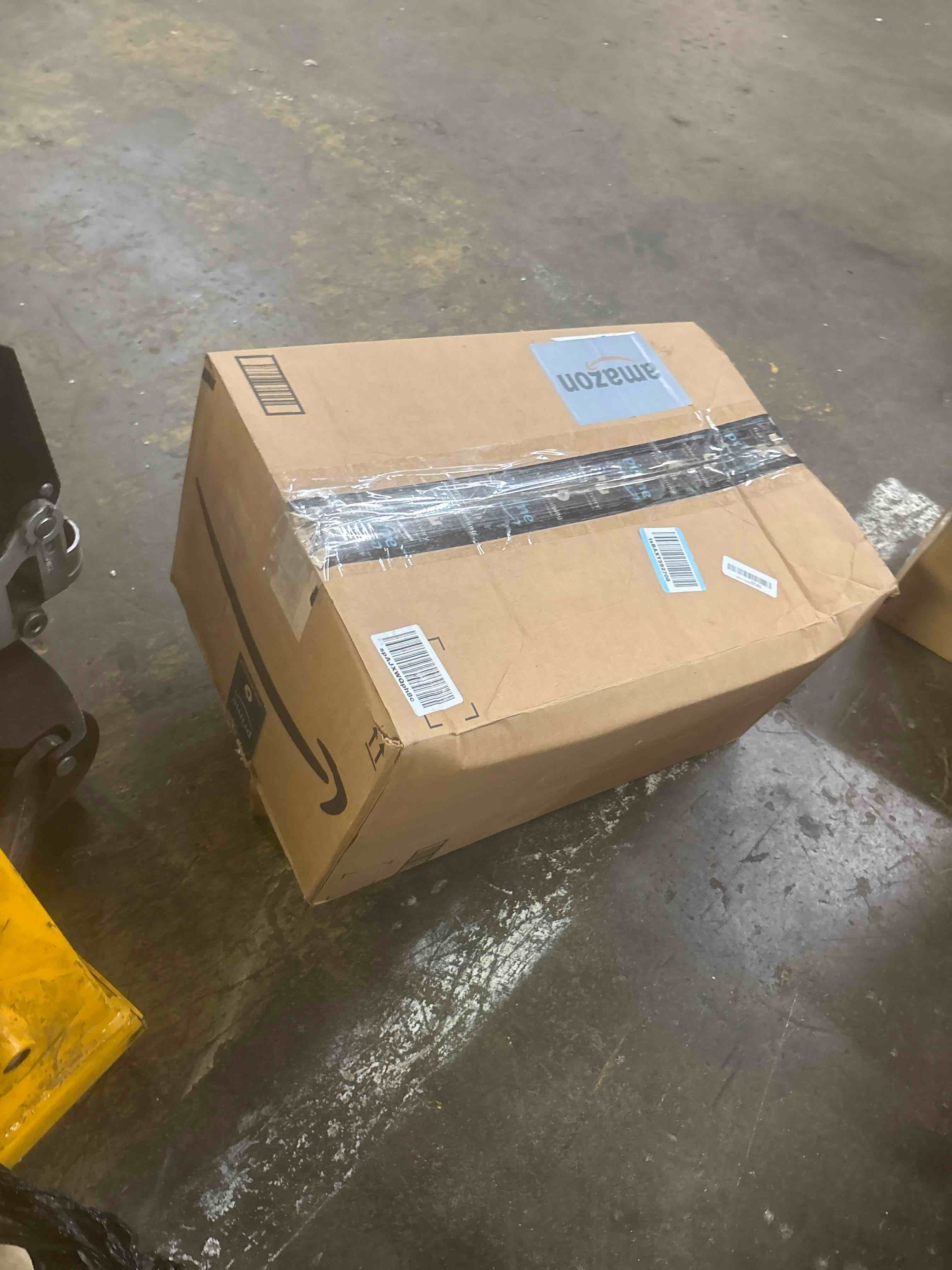 https://s3.amazonaws.com/lotting-images-prod/phillipi/TEA3352135_1752696514200.jpeg
