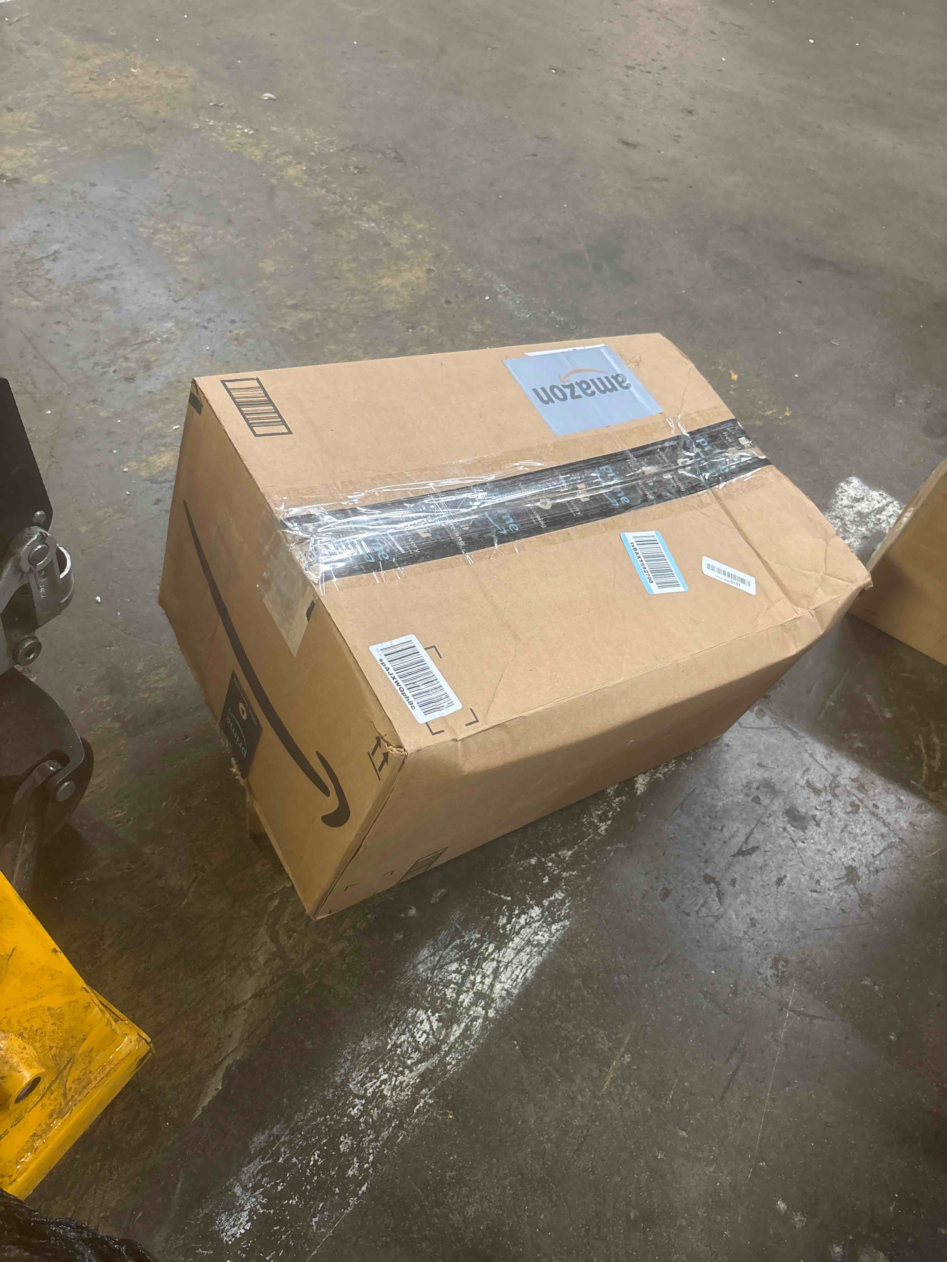 https://s3.amazonaws.com/lotting-images-prod/phillipi/TEA3352135_1752696515112.jpeg
