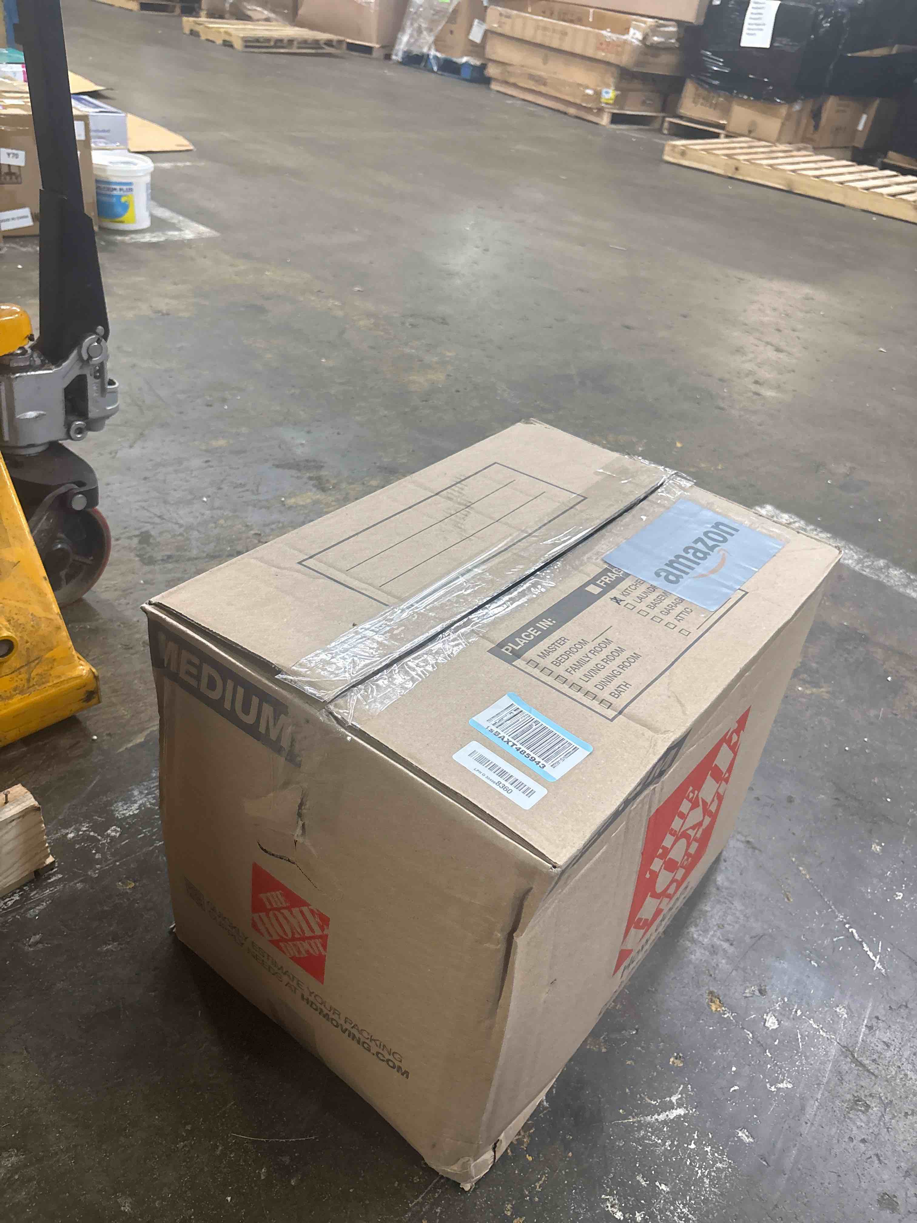 https://s3.amazonaws.com/lotting-images-prod/phillipi/TEA3352145_1752695193085.jpeg