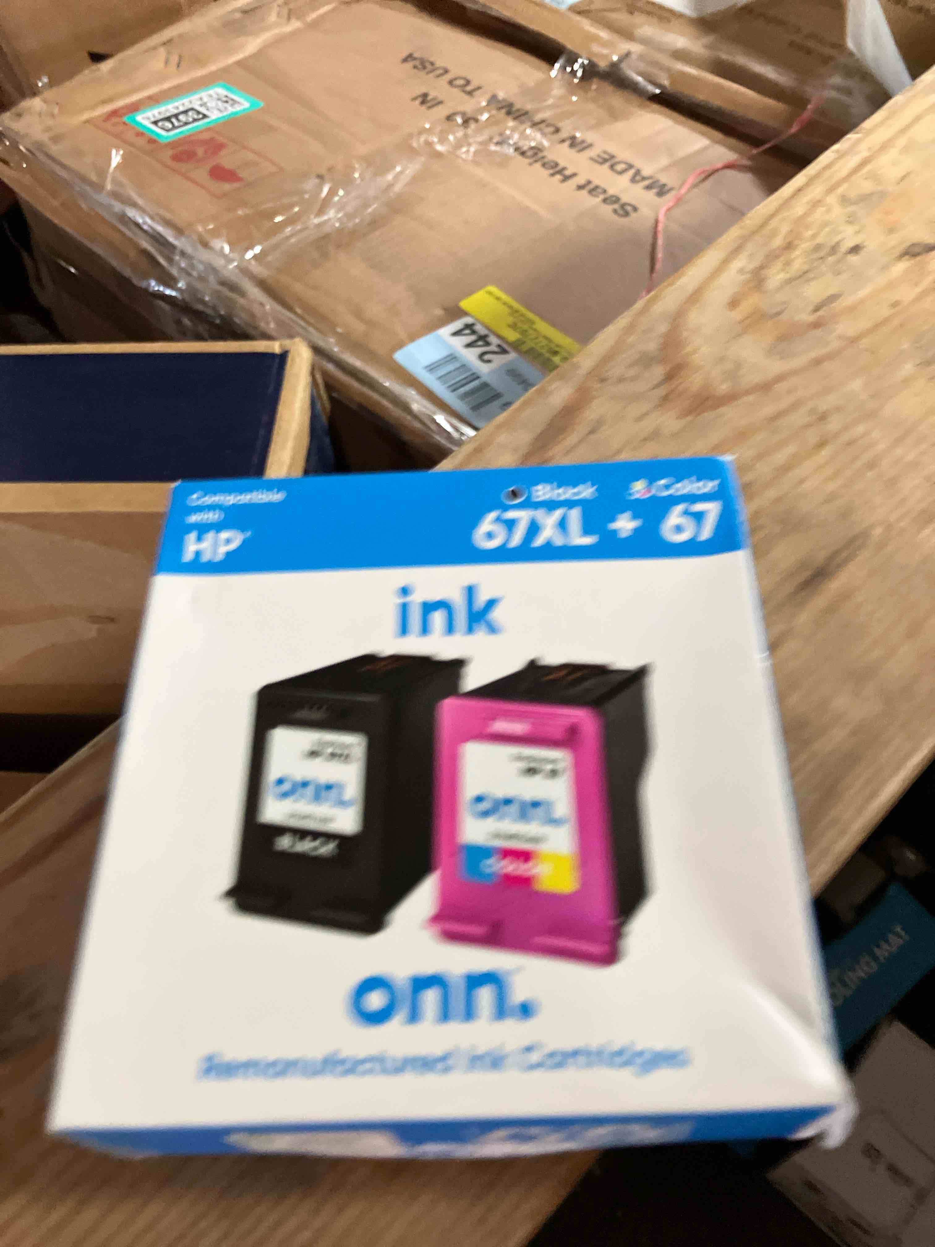 https://s3.amazonaws.com/lotting-images-prod/phillipi/TEA3352257_1752759776576.jpeg