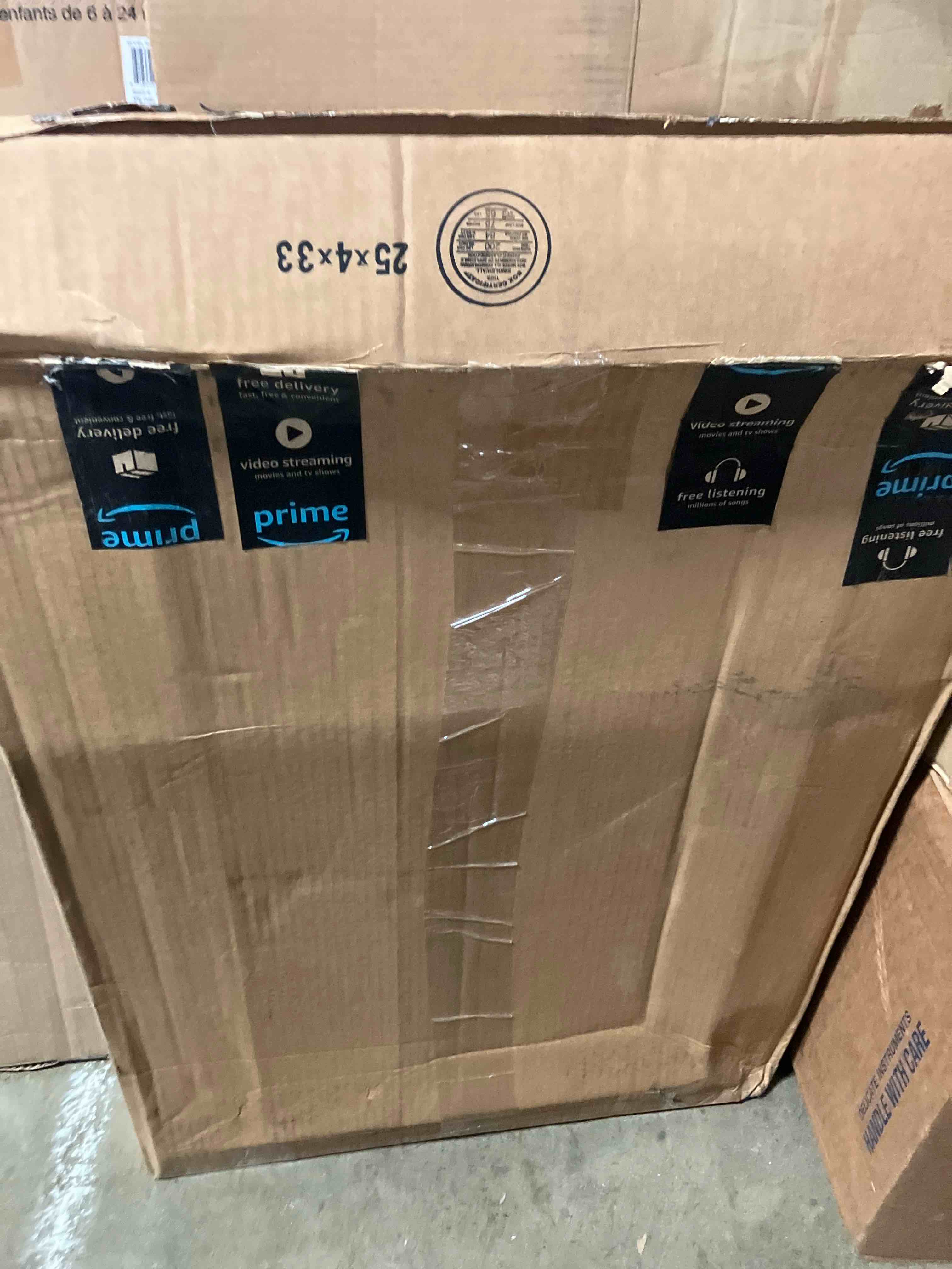 https://s3.amazonaws.com/lotting-images-prod/phillipi/TEA3352420_1752777603156.jpeg