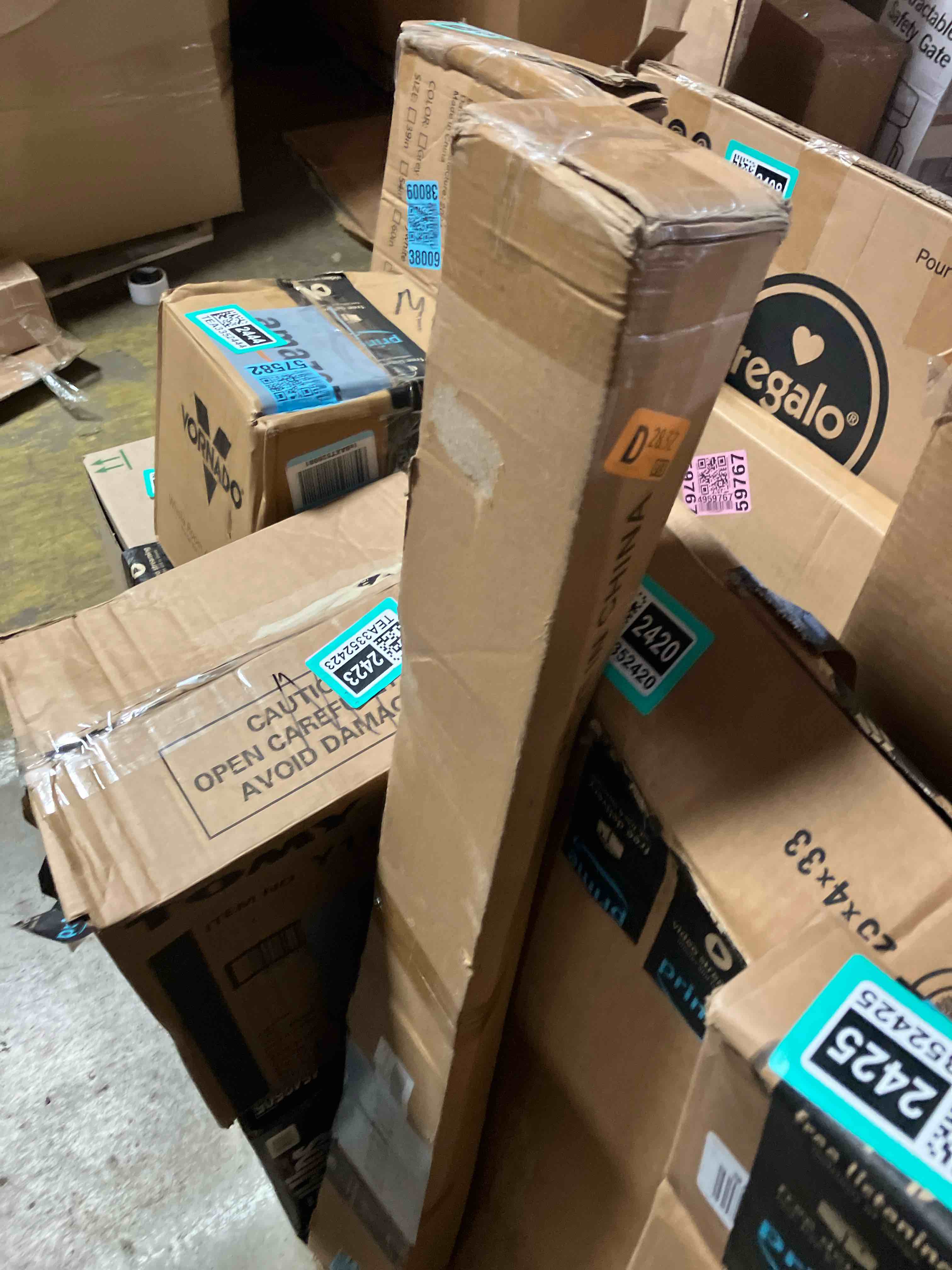 https://s3.amazonaws.com/lotting-images-prod/phillipi/TEA3352426_1752778356024.jpeg