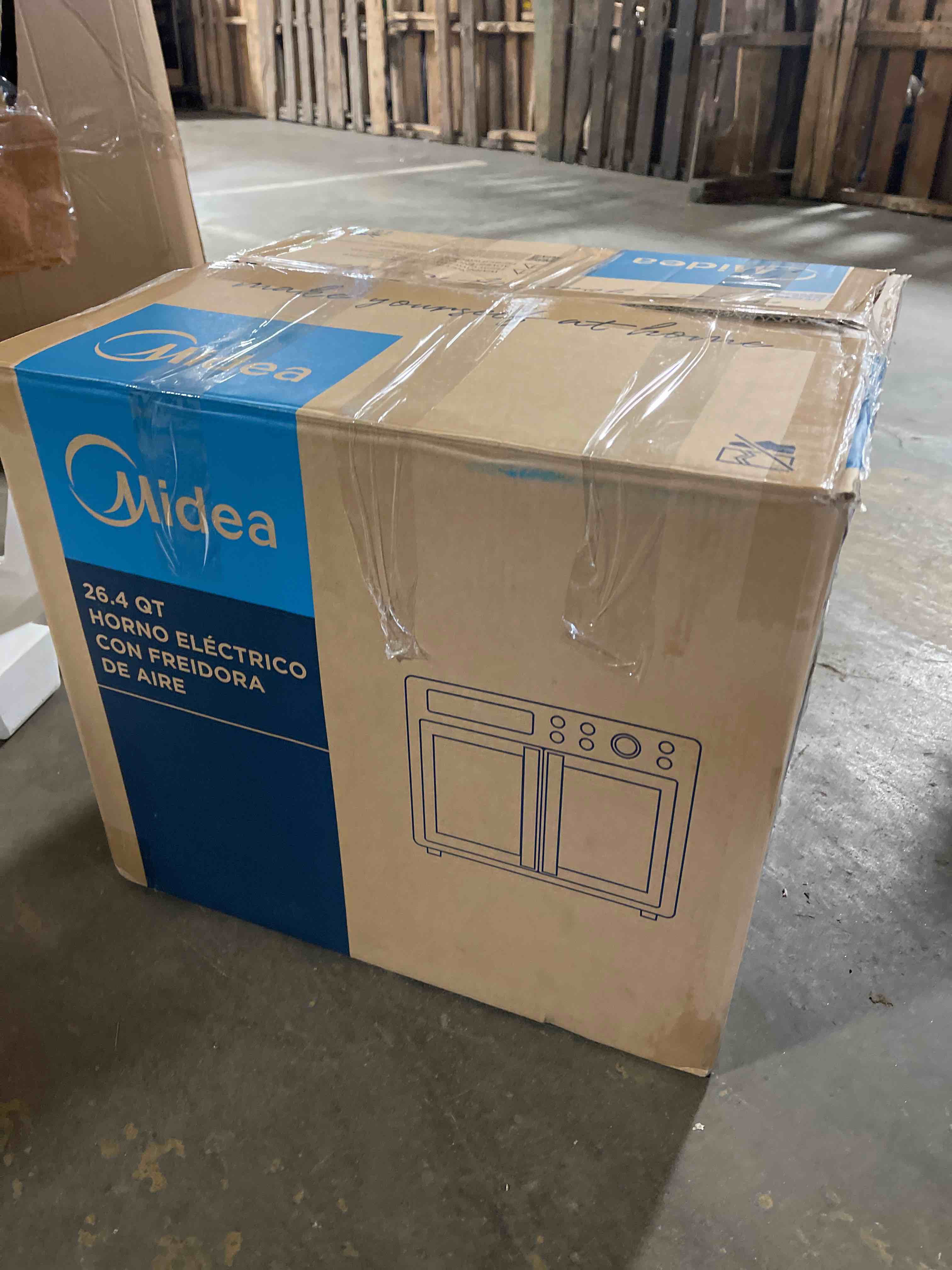 https://s3.amazonaws.com/lotting-images-prod/phillipi/TEA3352783_1753193883645.jpeg