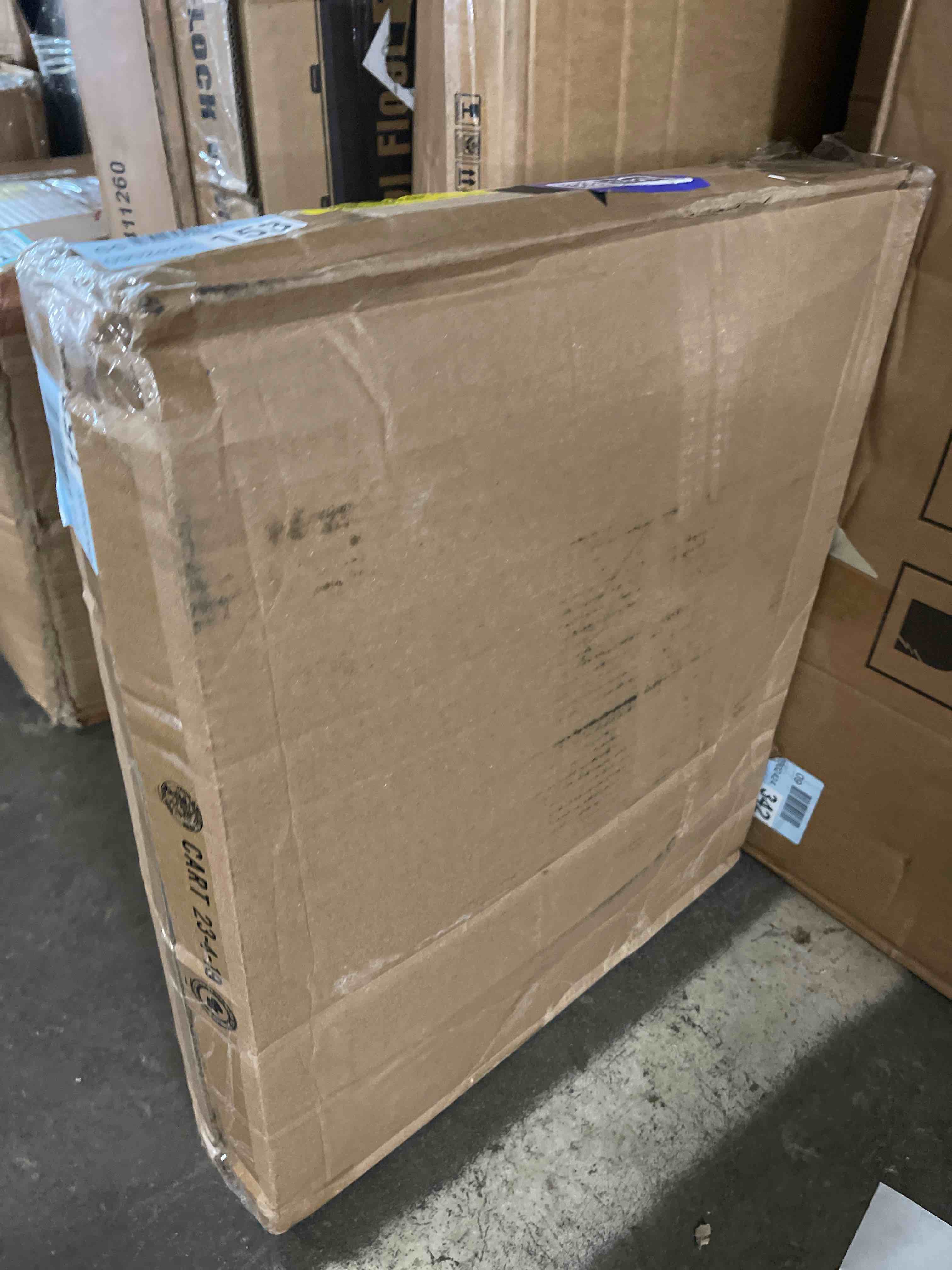 https://s3.amazonaws.com/lotting-images-prod/phillipi/TEA3352791_1753191764408.jpeg