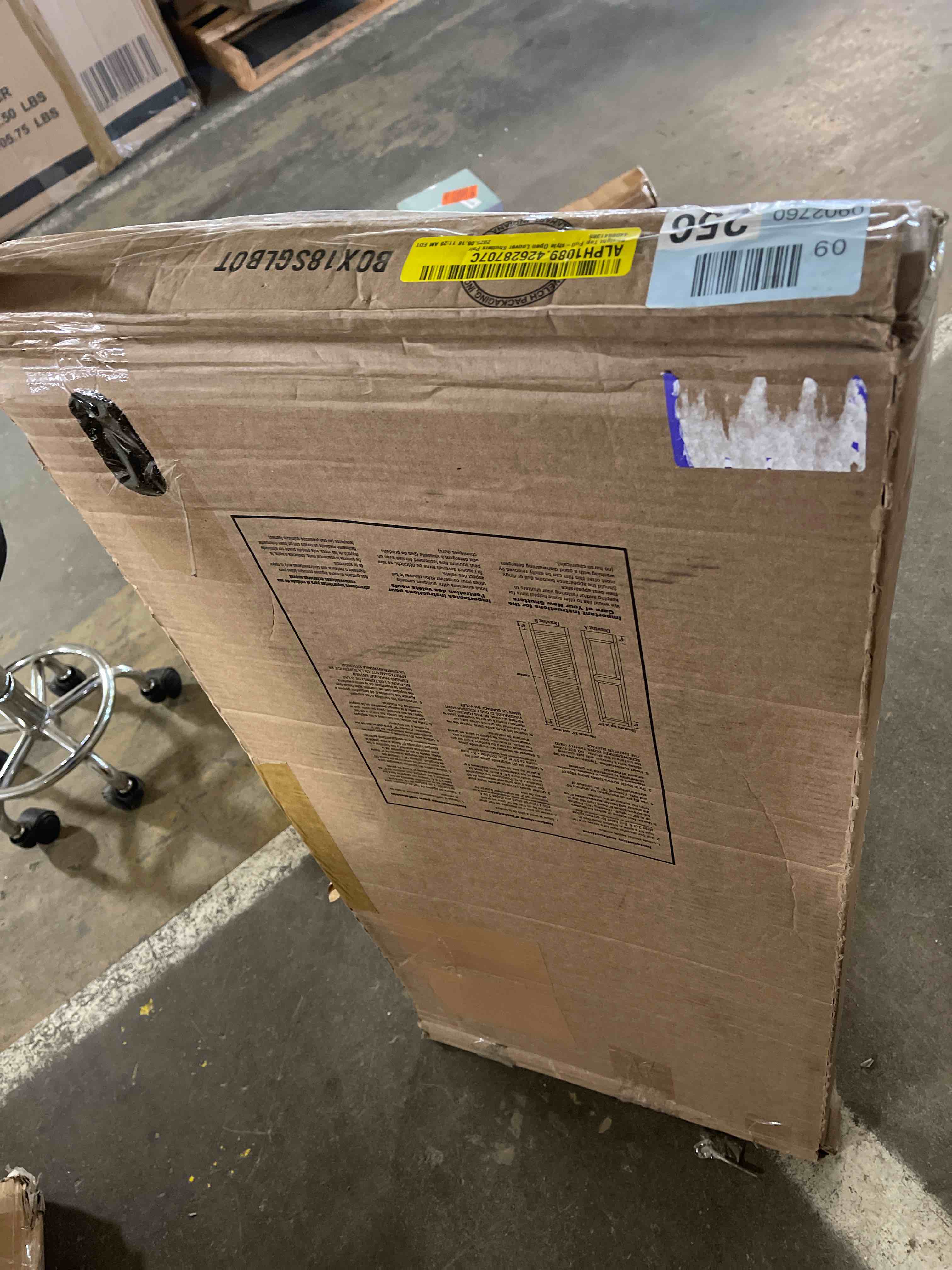 https://s3.amazonaws.com/lotting-images-prod/phillipi/TEA3352802_1753189483137.jpeg