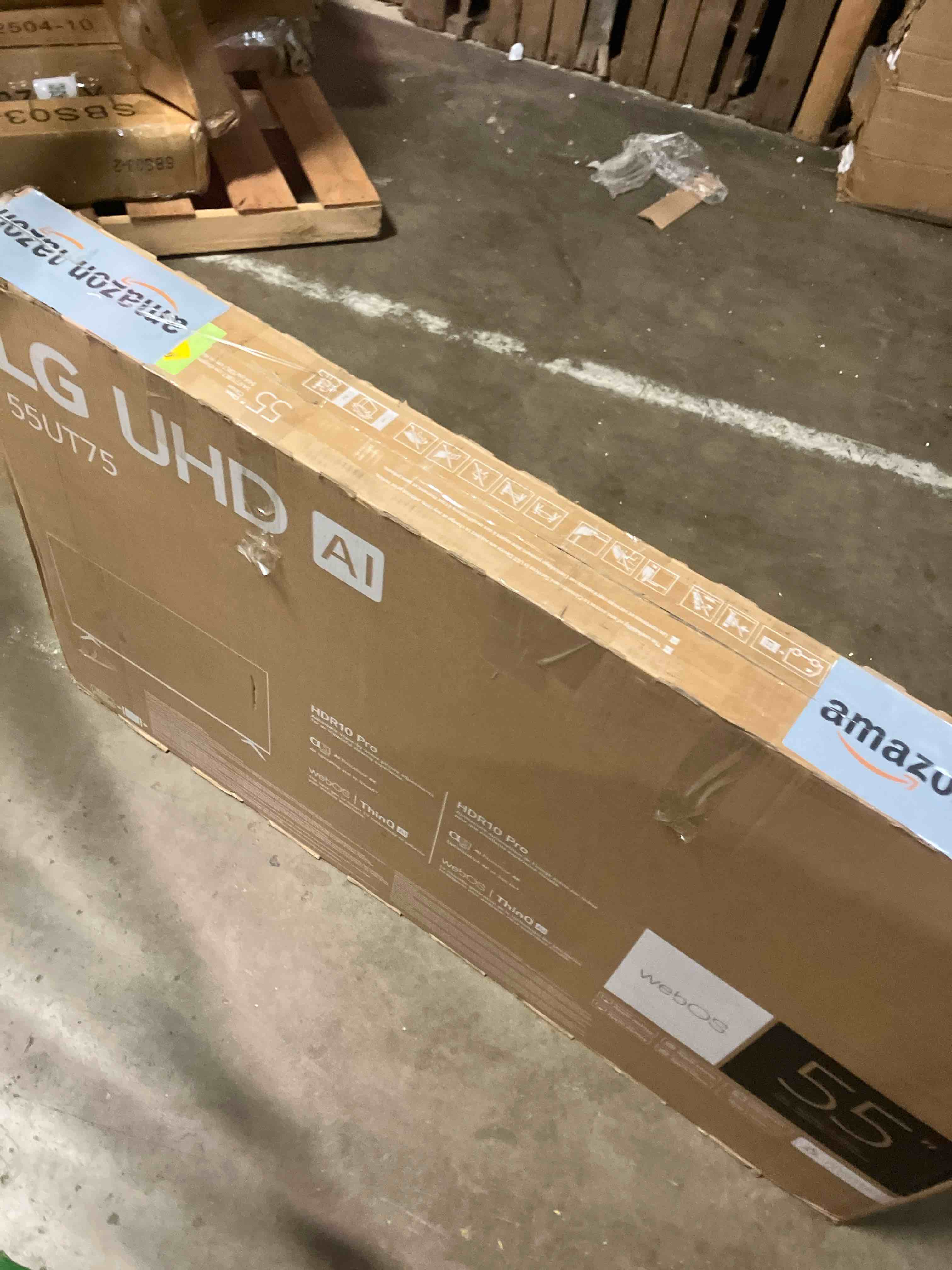 https://s3.amazonaws.com/lotting-images-prod/phillipi/TEA3352923_1753205748393.jpeg