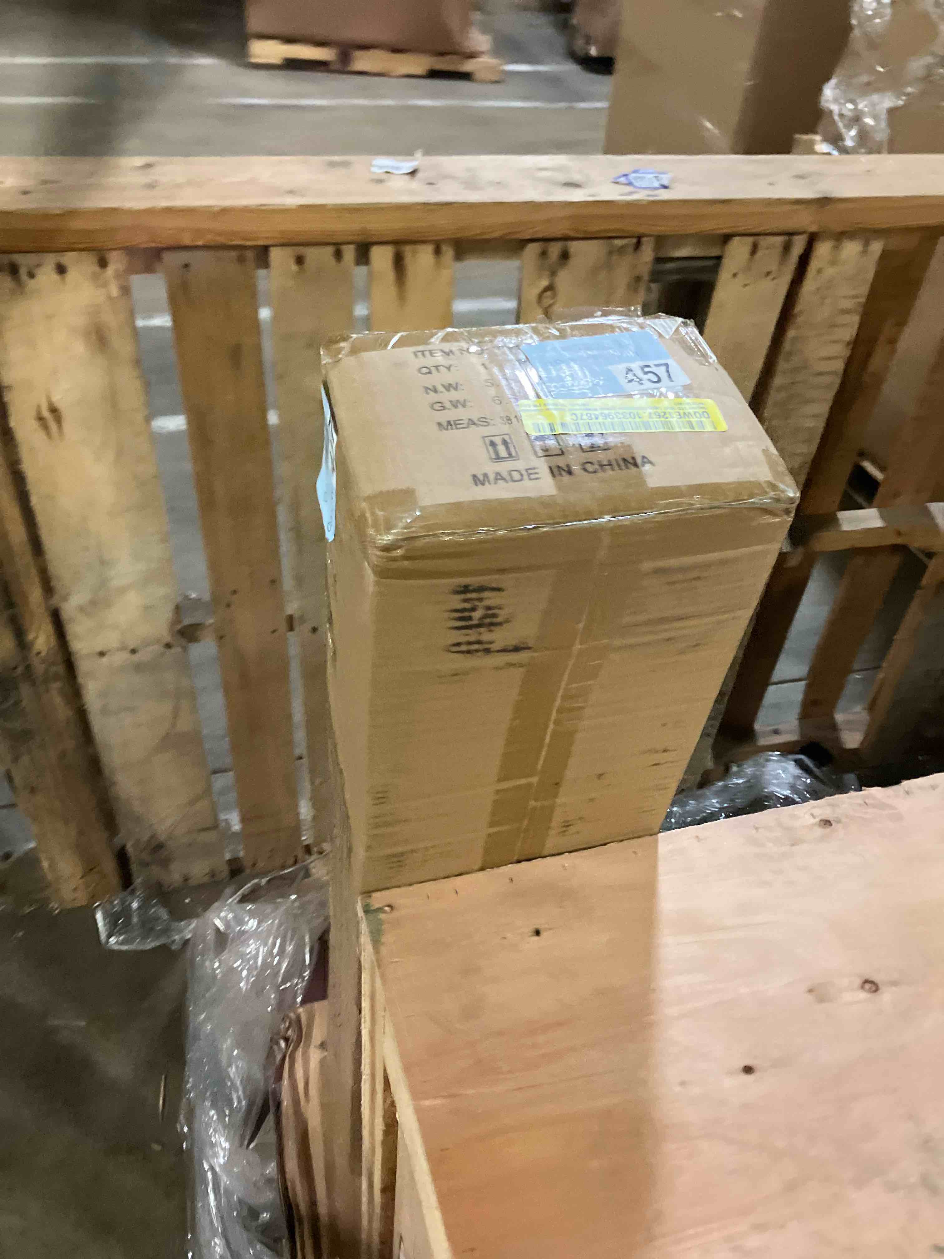 https://s3.amazonaws.com/lotting-images-prod/phillipi/TEA3352980_1753295236833.jpeg