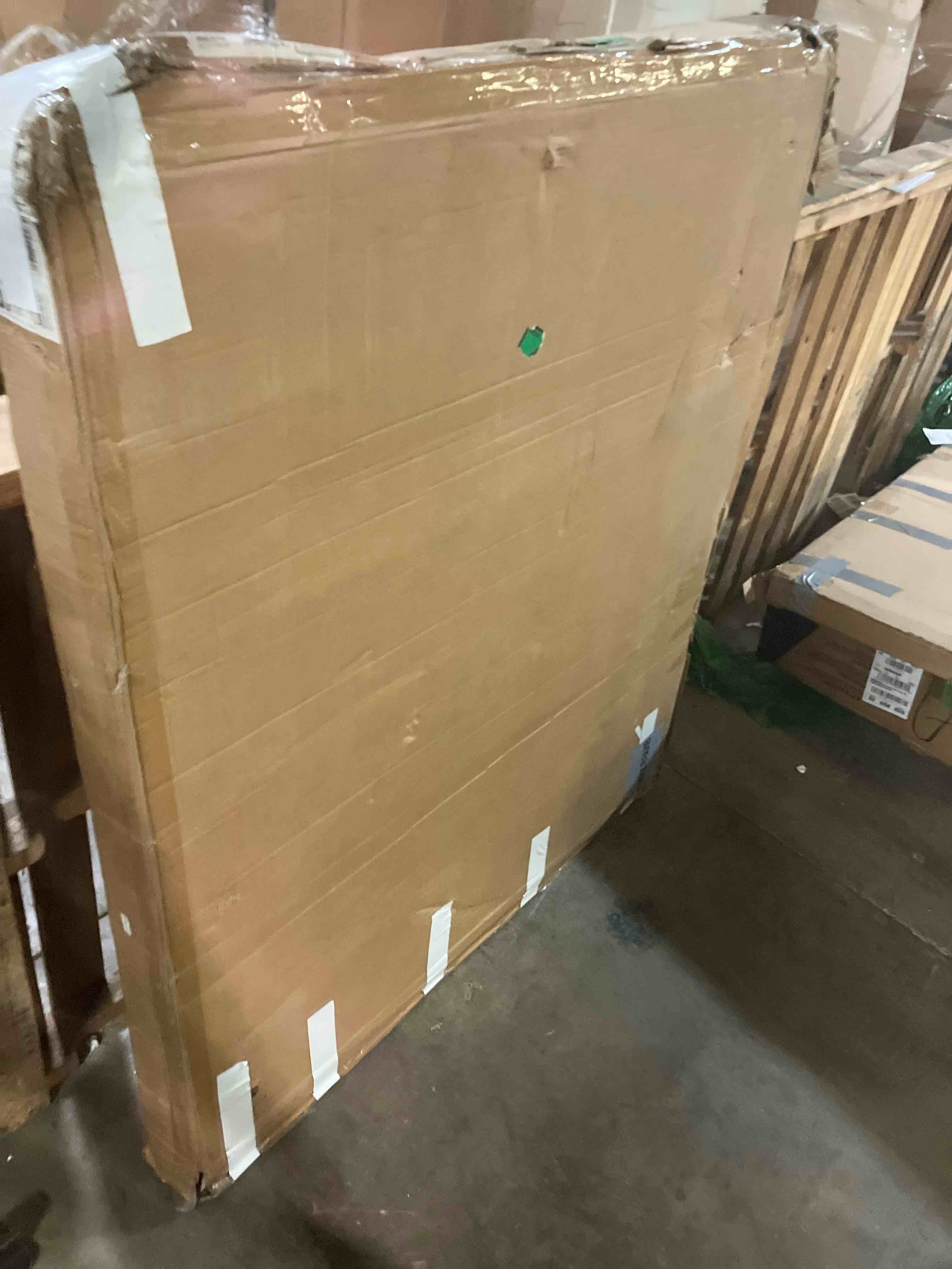 https://s3.amazonaws.com/lotting-images-prod/phillipi/TEA3352992_1753298801256.jpeg