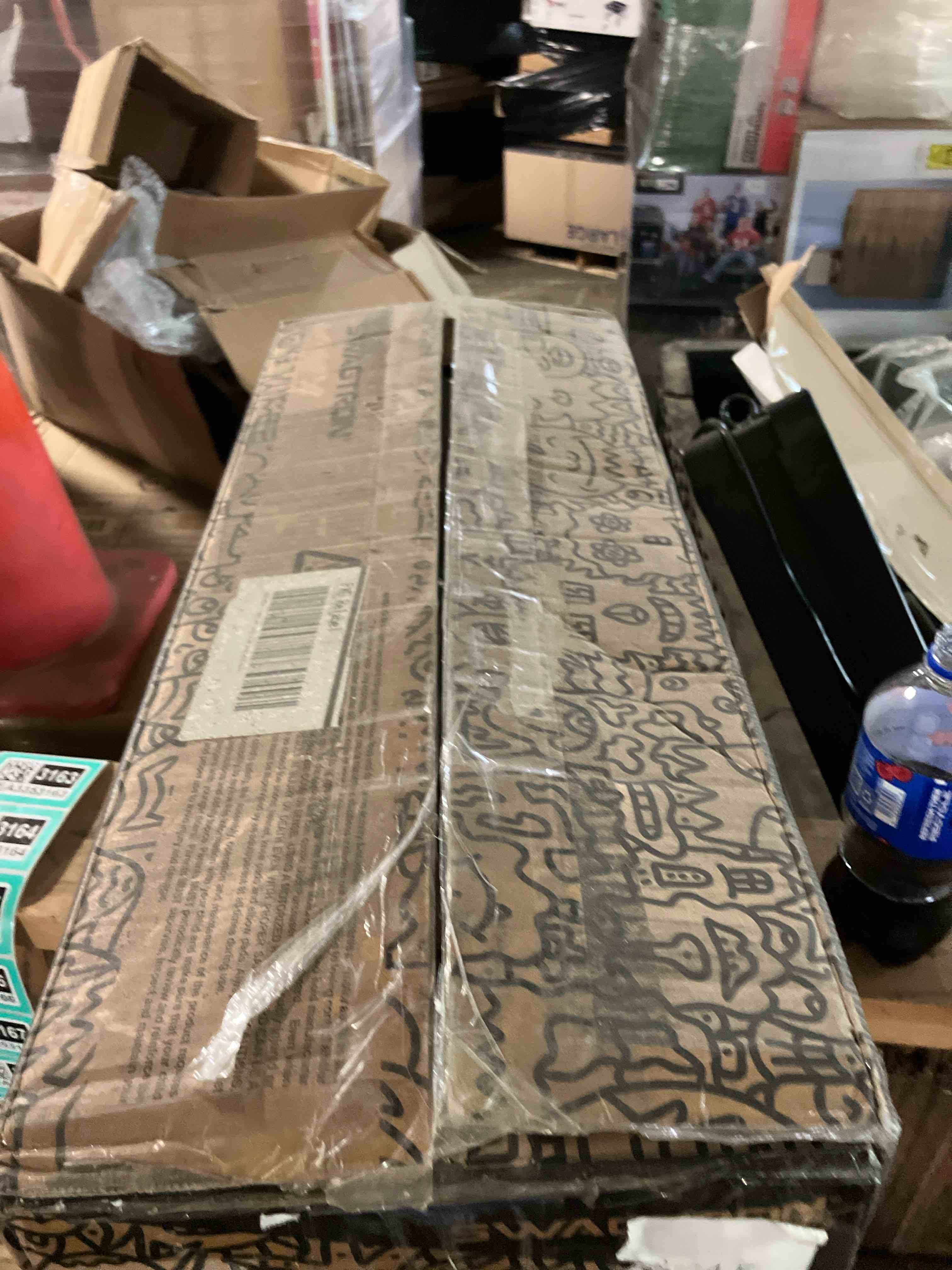 https://s3.amazonaws.com/lotting-images-prod/phillipi/TEA3353176_1753219111053.jpeg