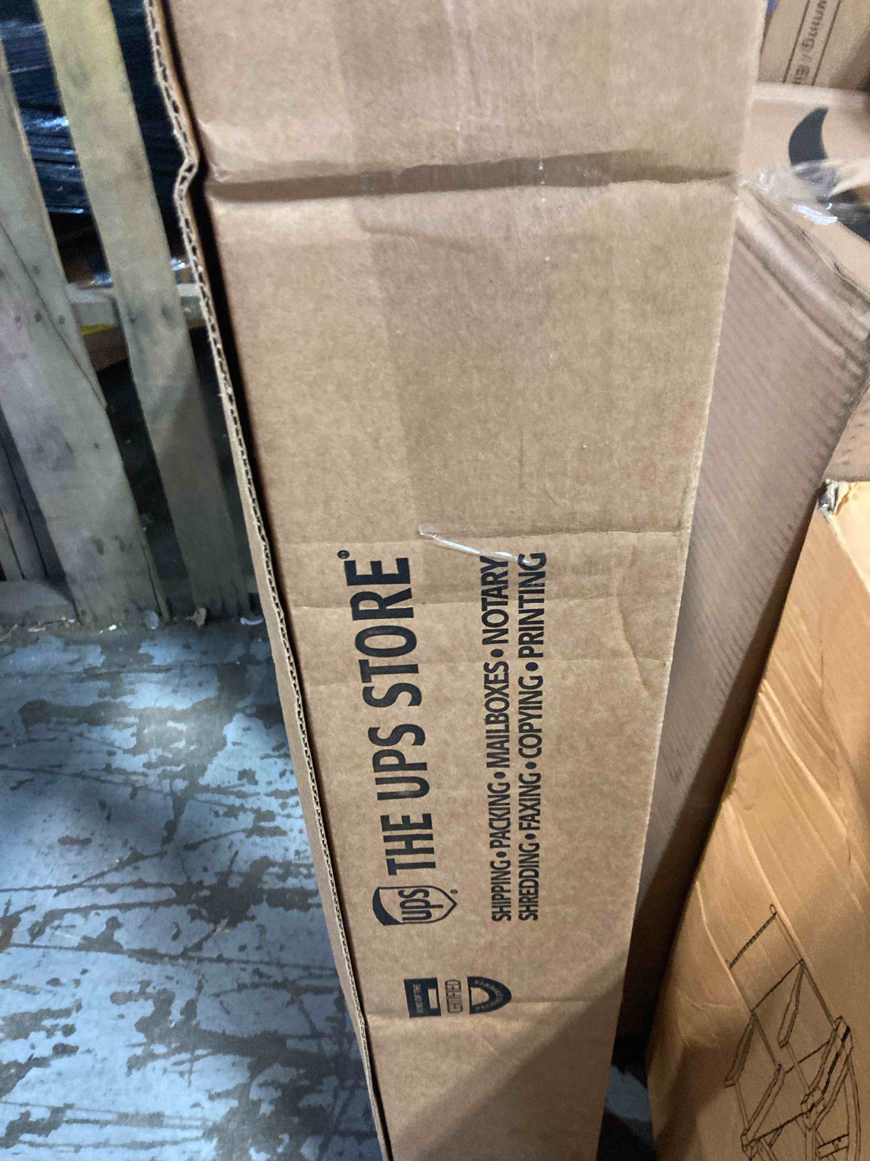 https://s3.amazonaws.com/lotting-images-prod/phillipi/TEA3353344_1753284500785.jpeg