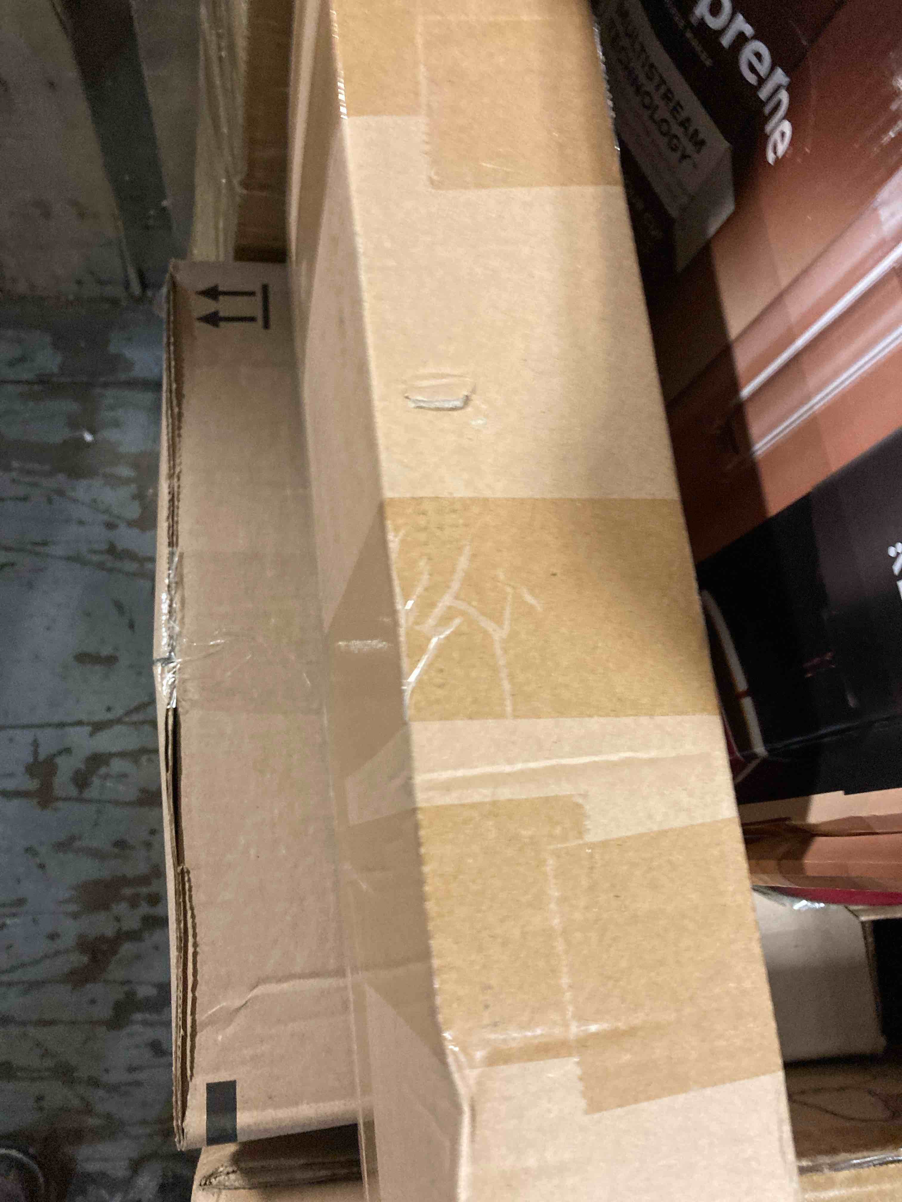 https://s3.amazonaws.com/lotting-images-prod/phillipi/TEA3353366_1753292047638.jpeg