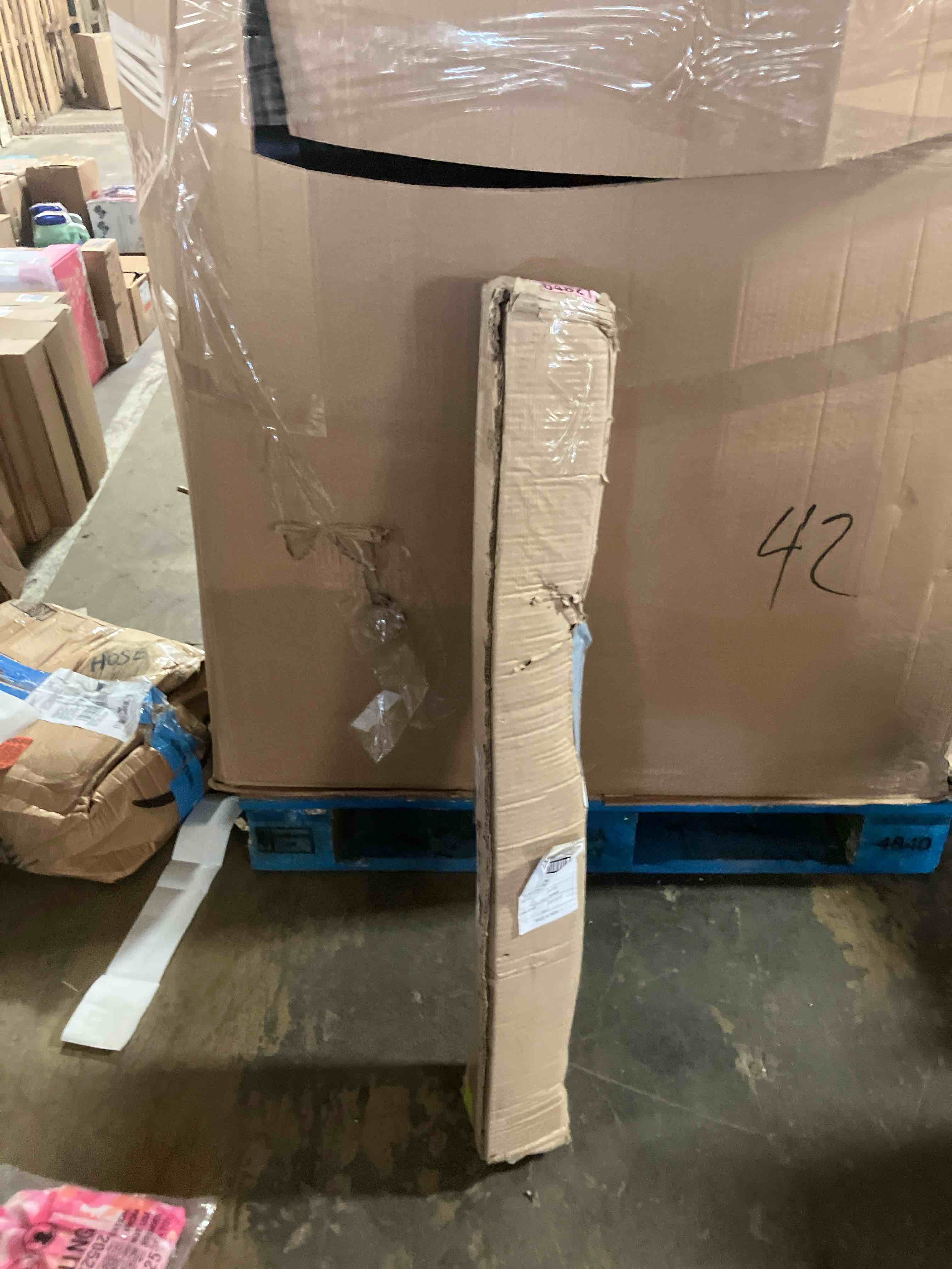 https://s3.amazonaws.com/lotting-images-prod/phillipi/TEA3353396_1753300718534.jpeg