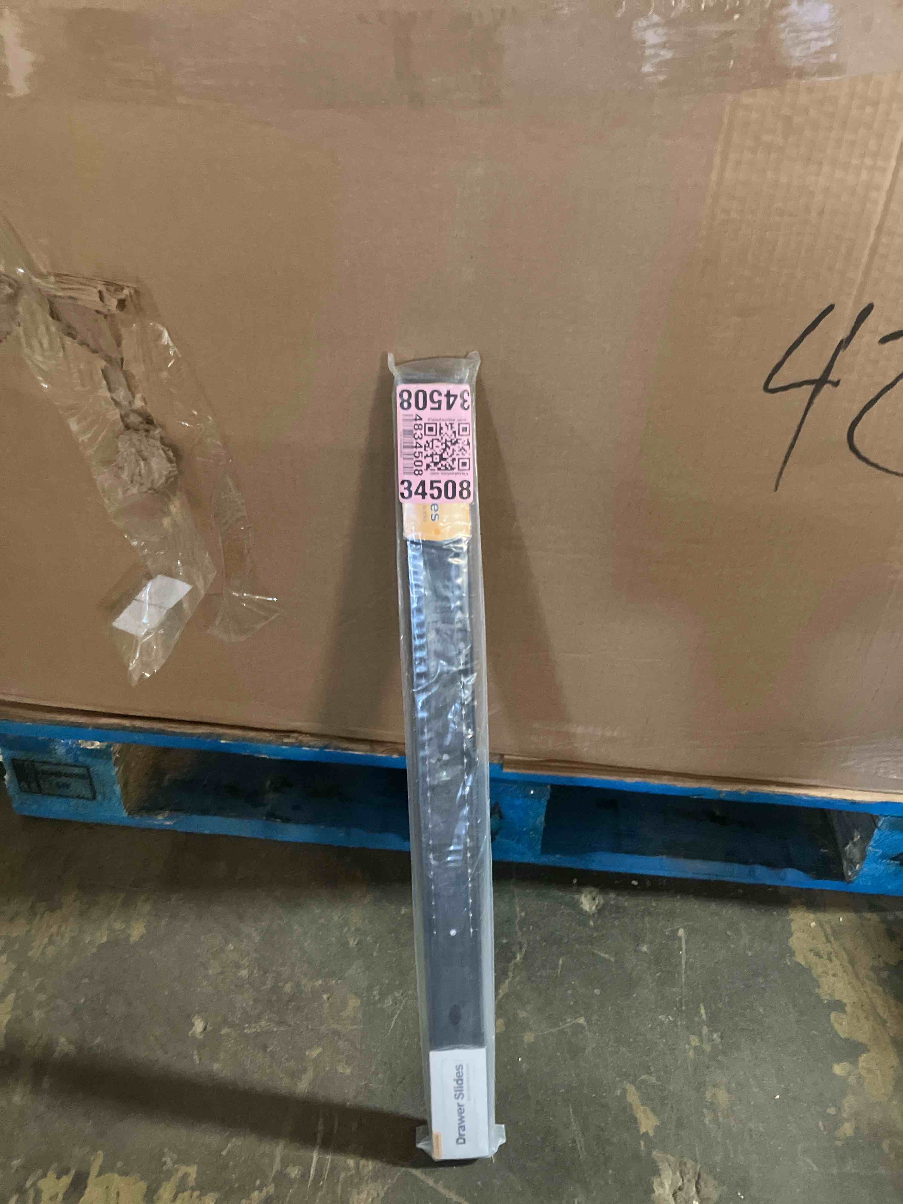 https://s3.amazonaws.com/lotting-images-prod/phillipi/TEA3353407_1753299422575.jpeg