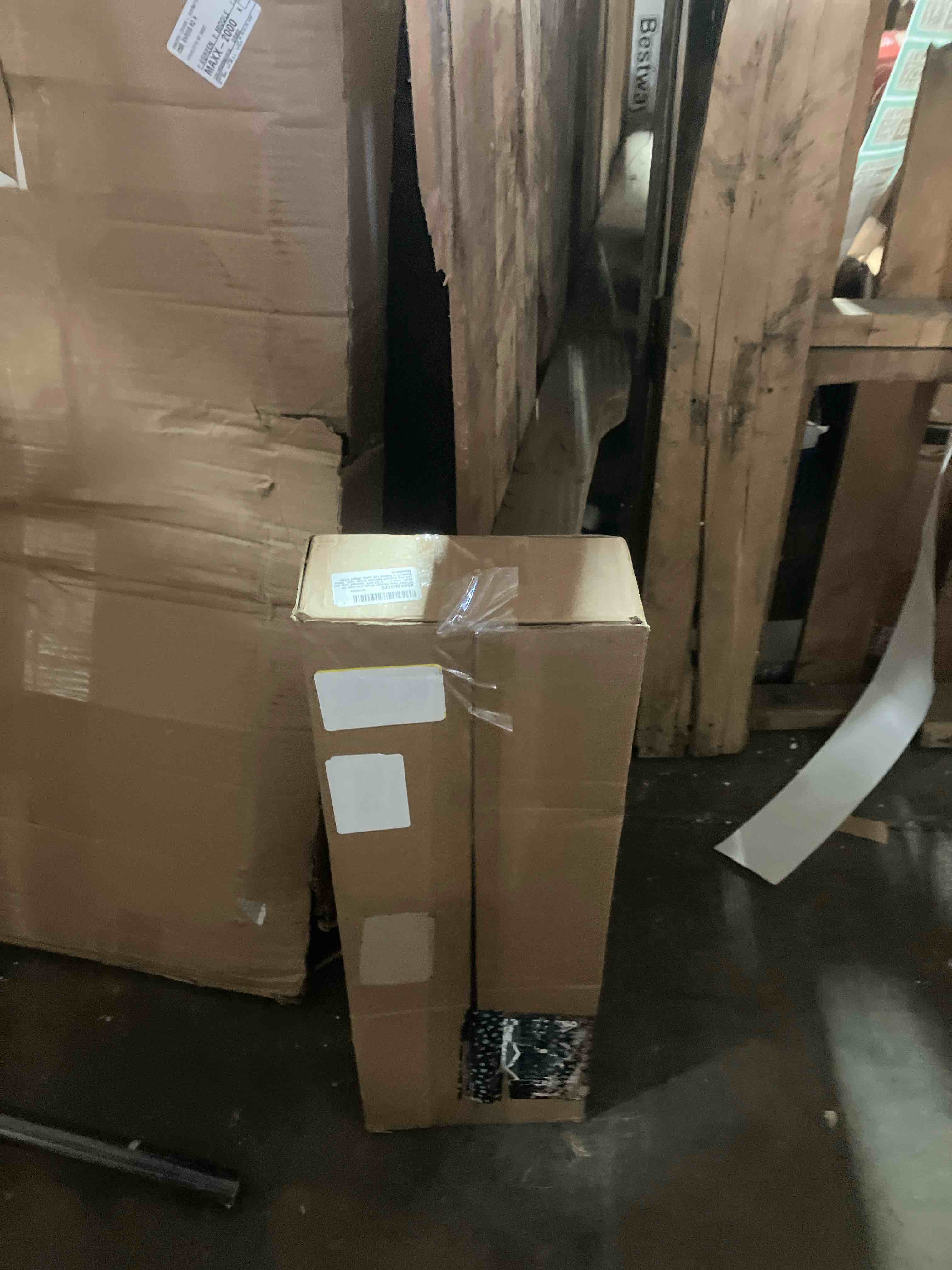 https://s3.amazonaws.com/lotting-images-prod/phillipi/TEA3353410_1753298933629.jpeg