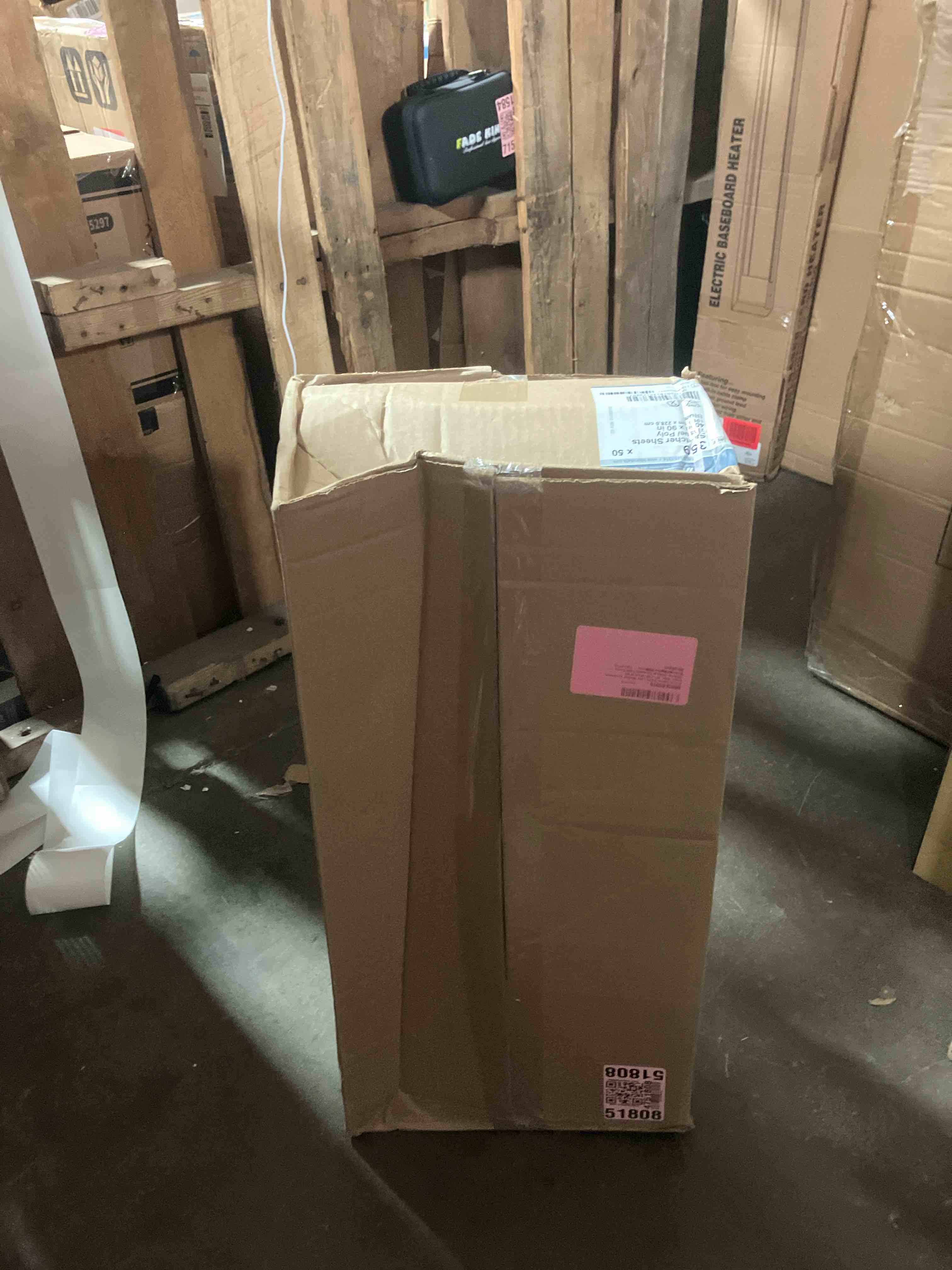 https://s3.amazonaws.com/lotting-images-prod/phillipi/TEA3353431_1753295549258.jpeg