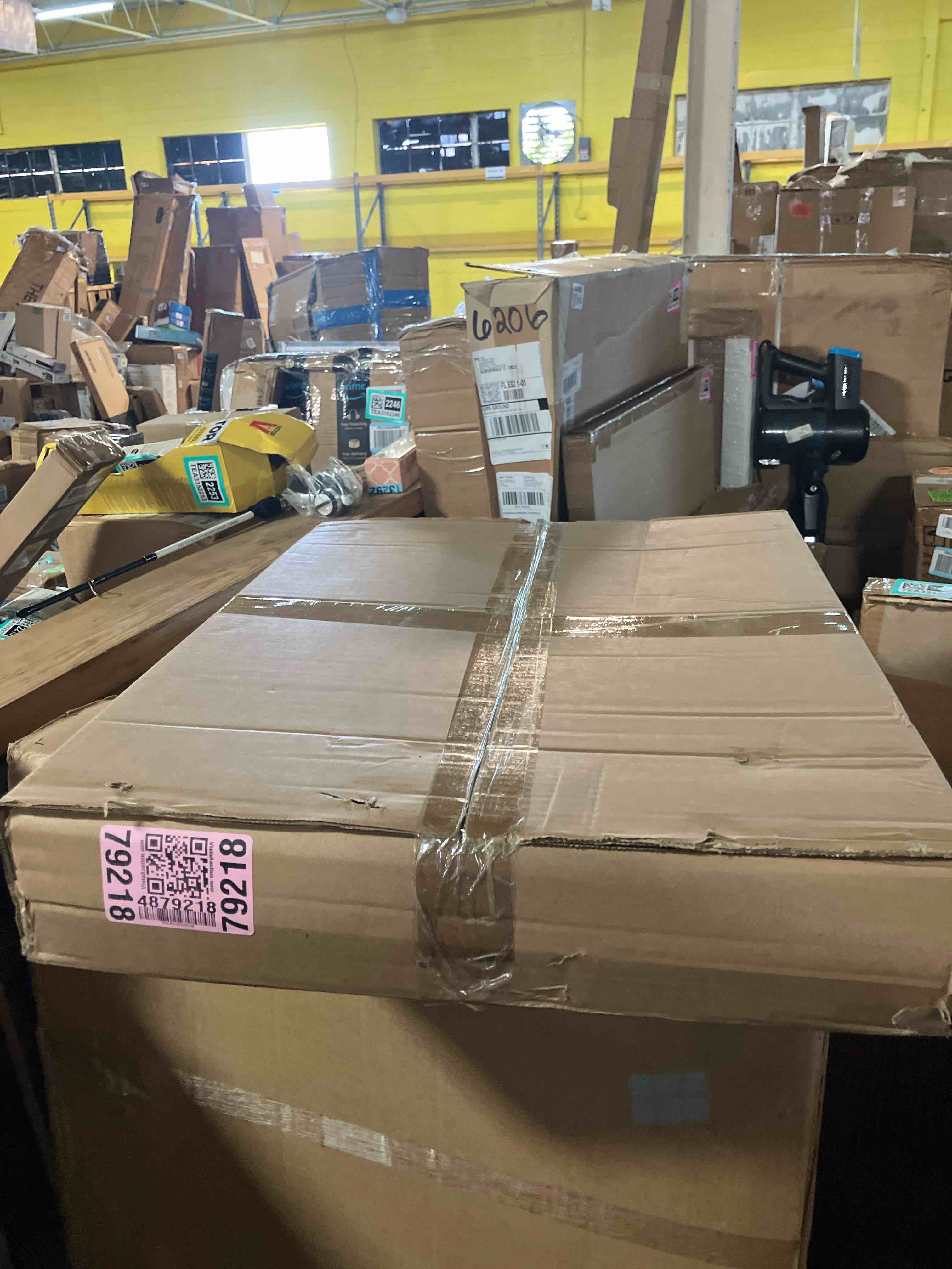 https://s3.amazonaws.com/lotting-images-prod/phillipi/TEA3353473_1753282726574.jpeg