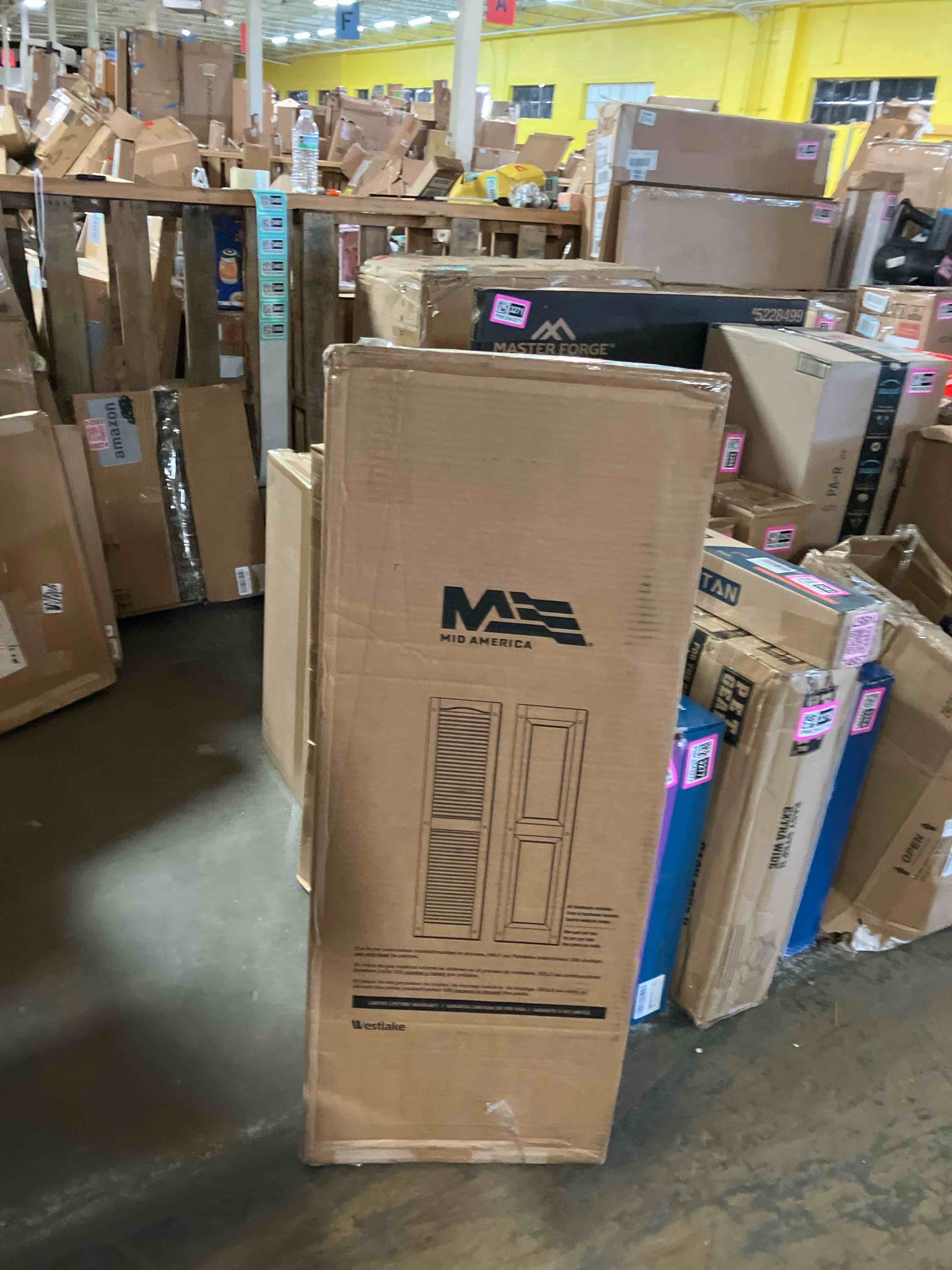 https://s3.amazonaws.com/lotting-images-prod/phillipi/TEA3353486_1753280171202.jpeg
