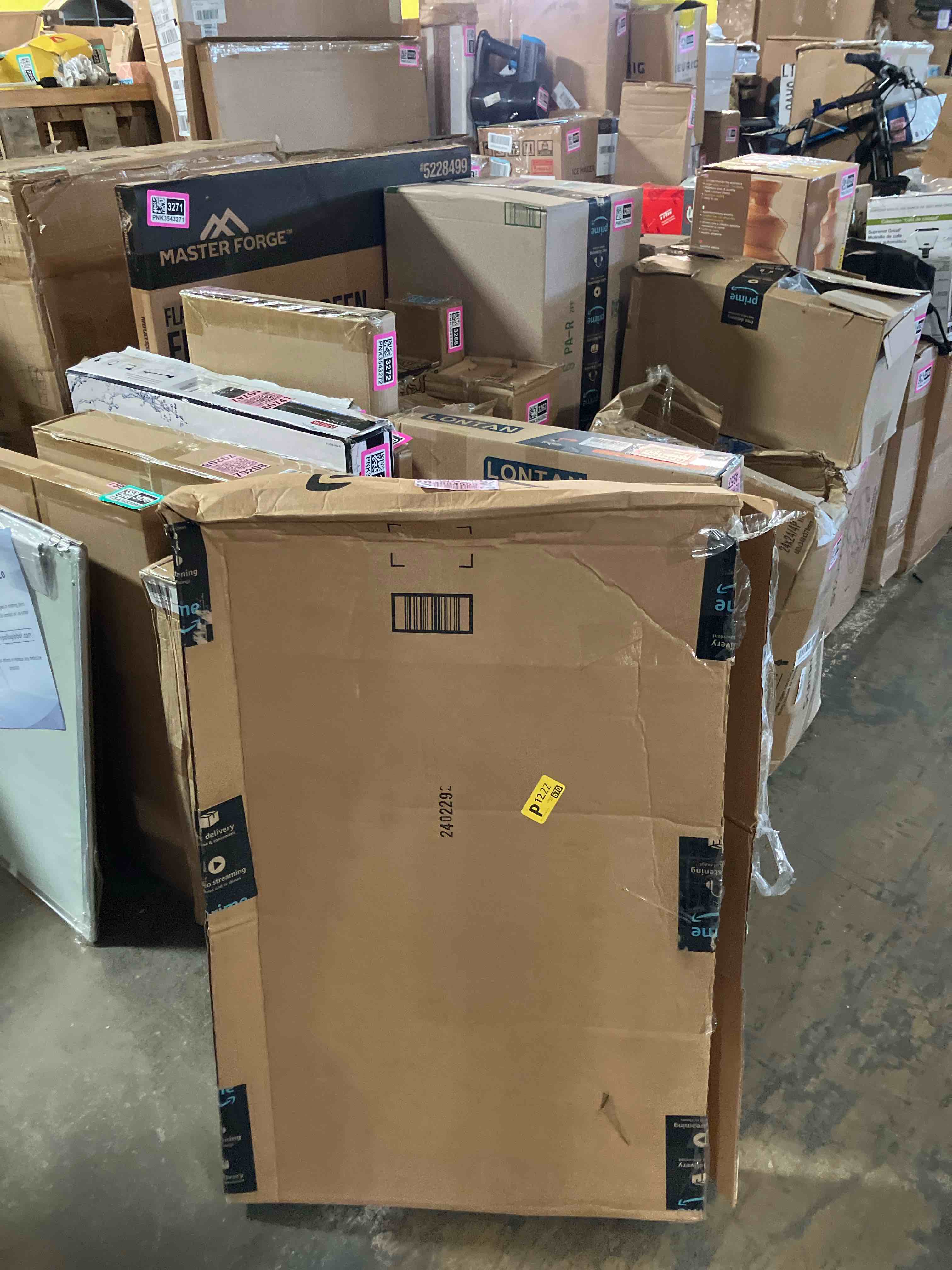 https://s3.amazonaws.com/lotting-images-prod/phillipi/TEA3353488_1753279807743.jpeg