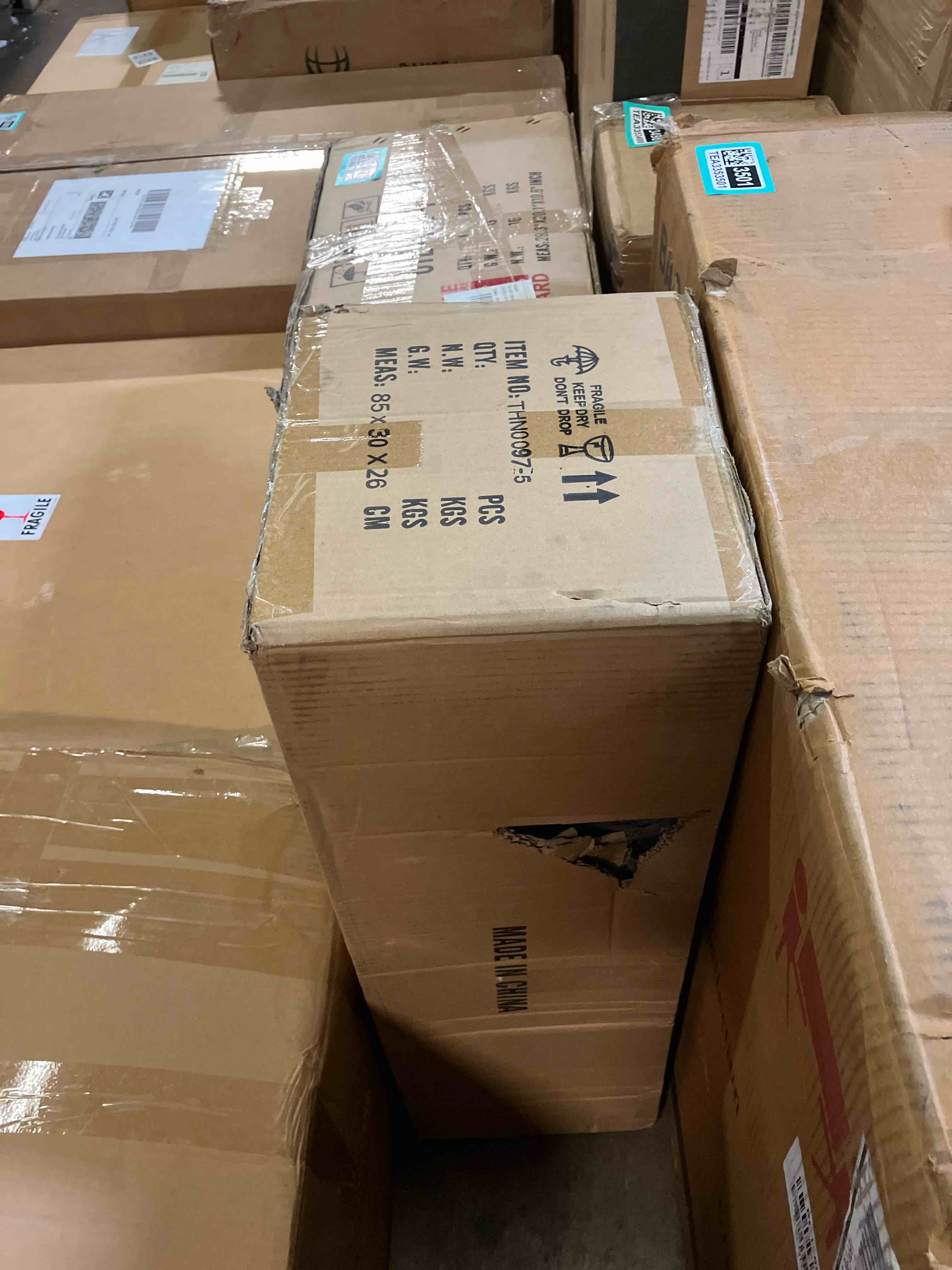 https://s3.amazonaws.com/lotting-images-prod/phillipi/TEA3353496_1756492100987.jpeg