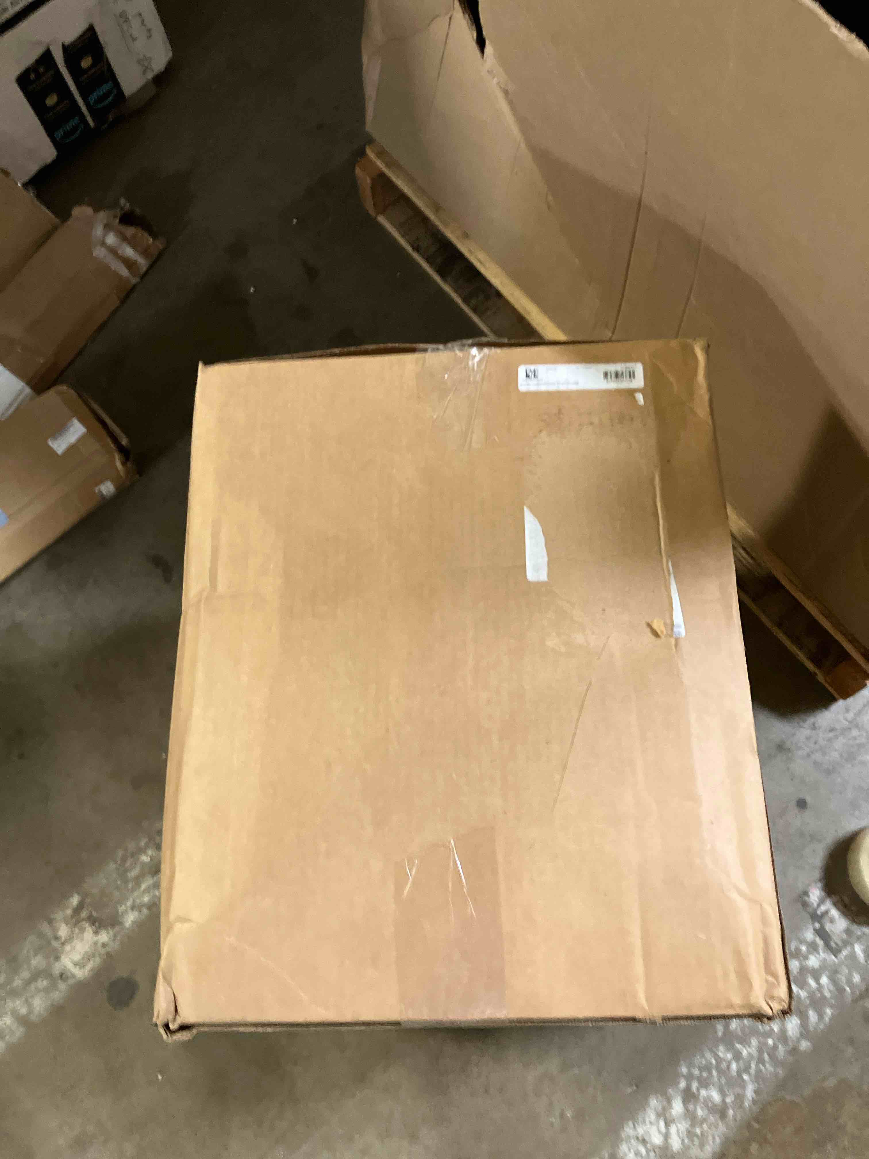 https://s3.amazonaws.com/lotting-images-prod/phillipi/TEA3353662_1753379803626.jpeg