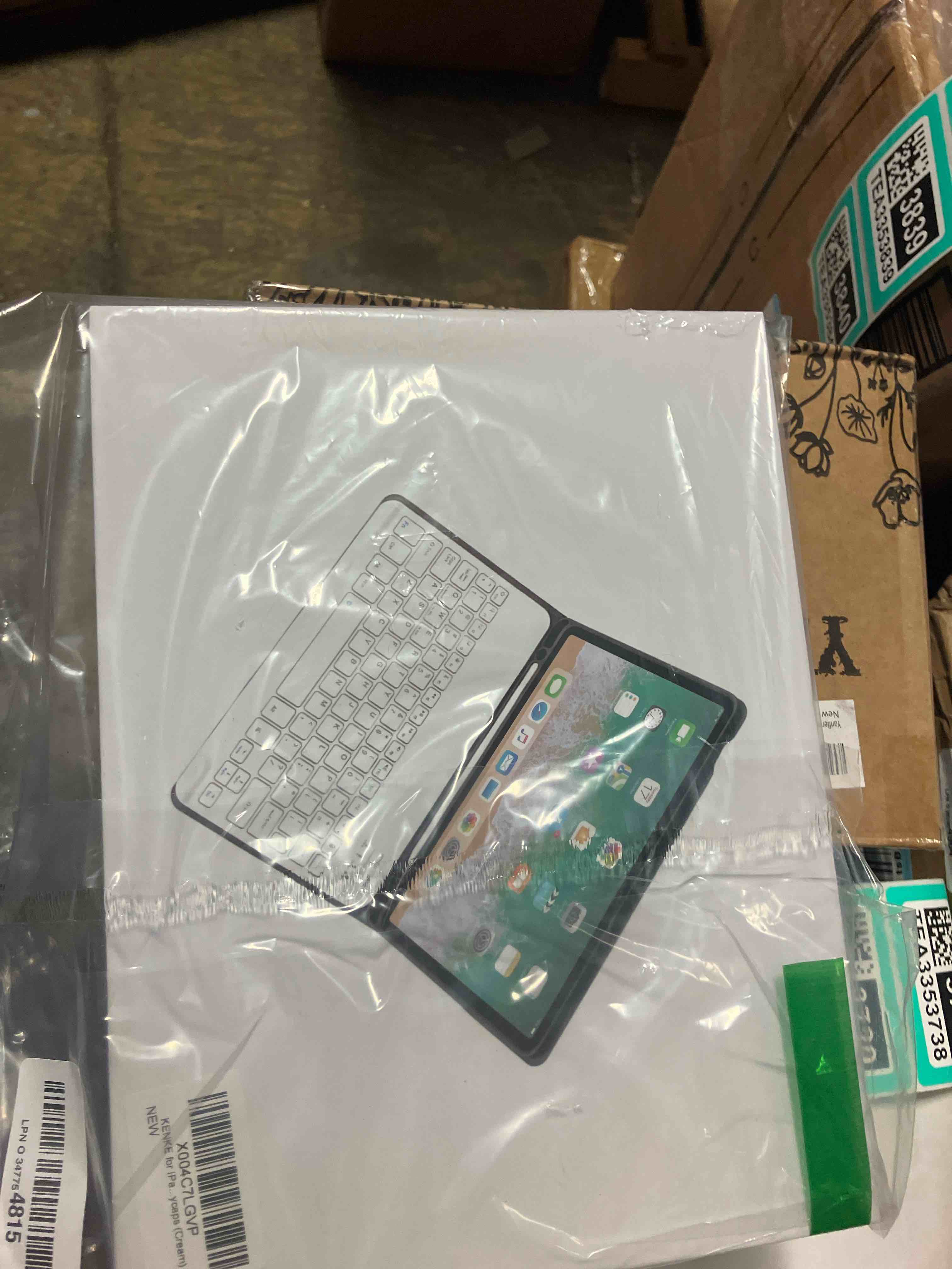 https://s3.amazonaws.com/lotting-images-prod/phillipi/TEA3353742_1753388747304.jpeg