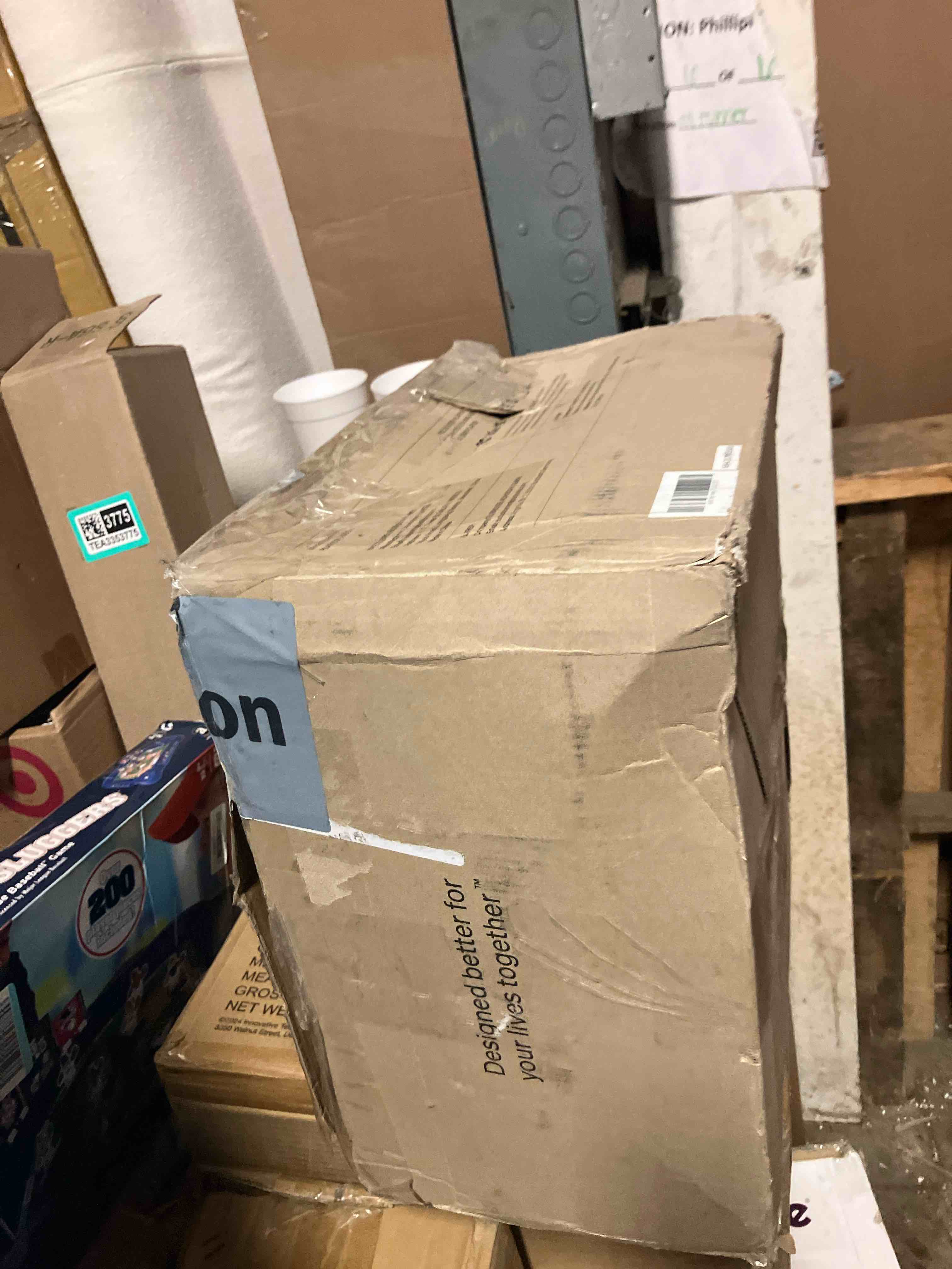 https://s3.amazonaws.com/lotting-images-prod/phillipi/TEA3353762_1753384544628.jpeg