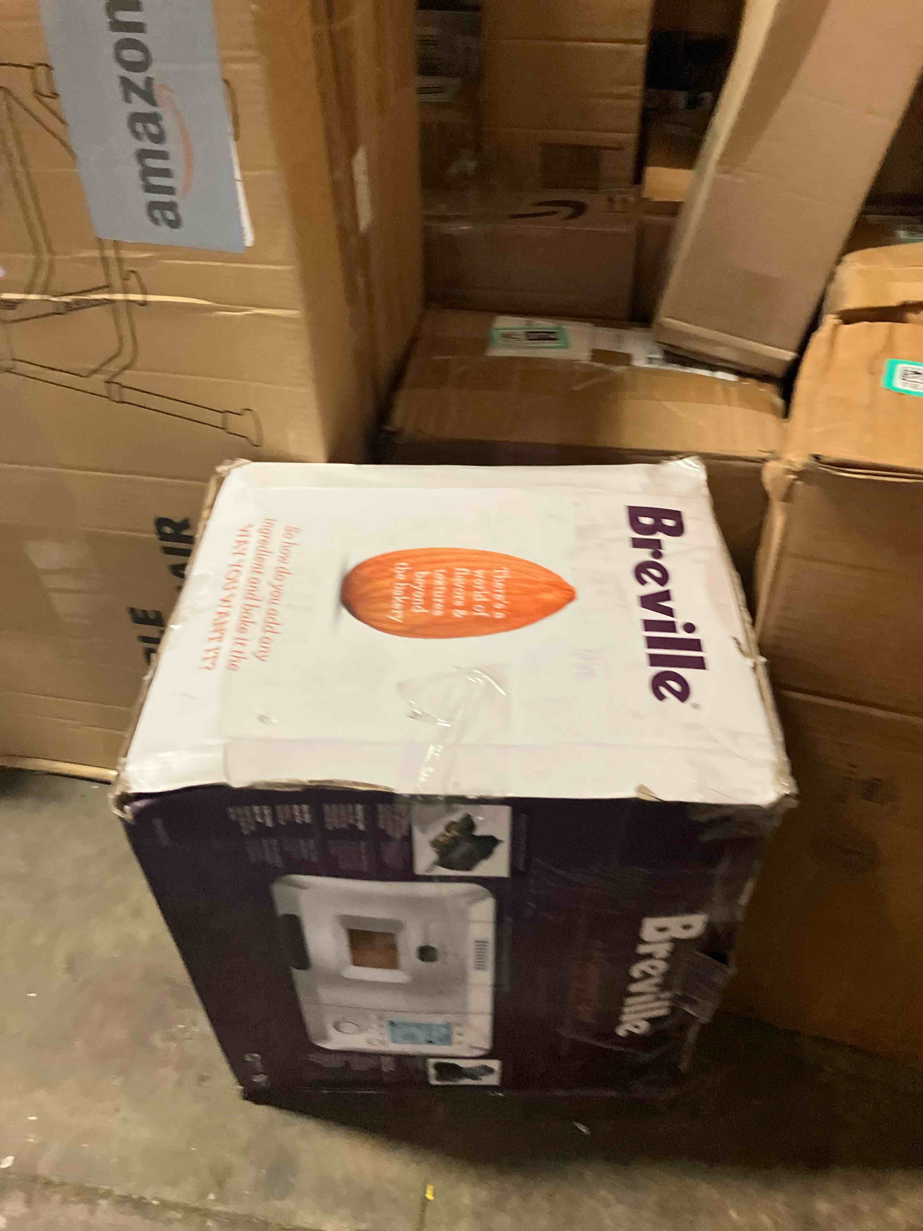https://s3.amazonaws.com/lotting-images-prod/phillipi/TEA3353765_1753384354643.jpeg