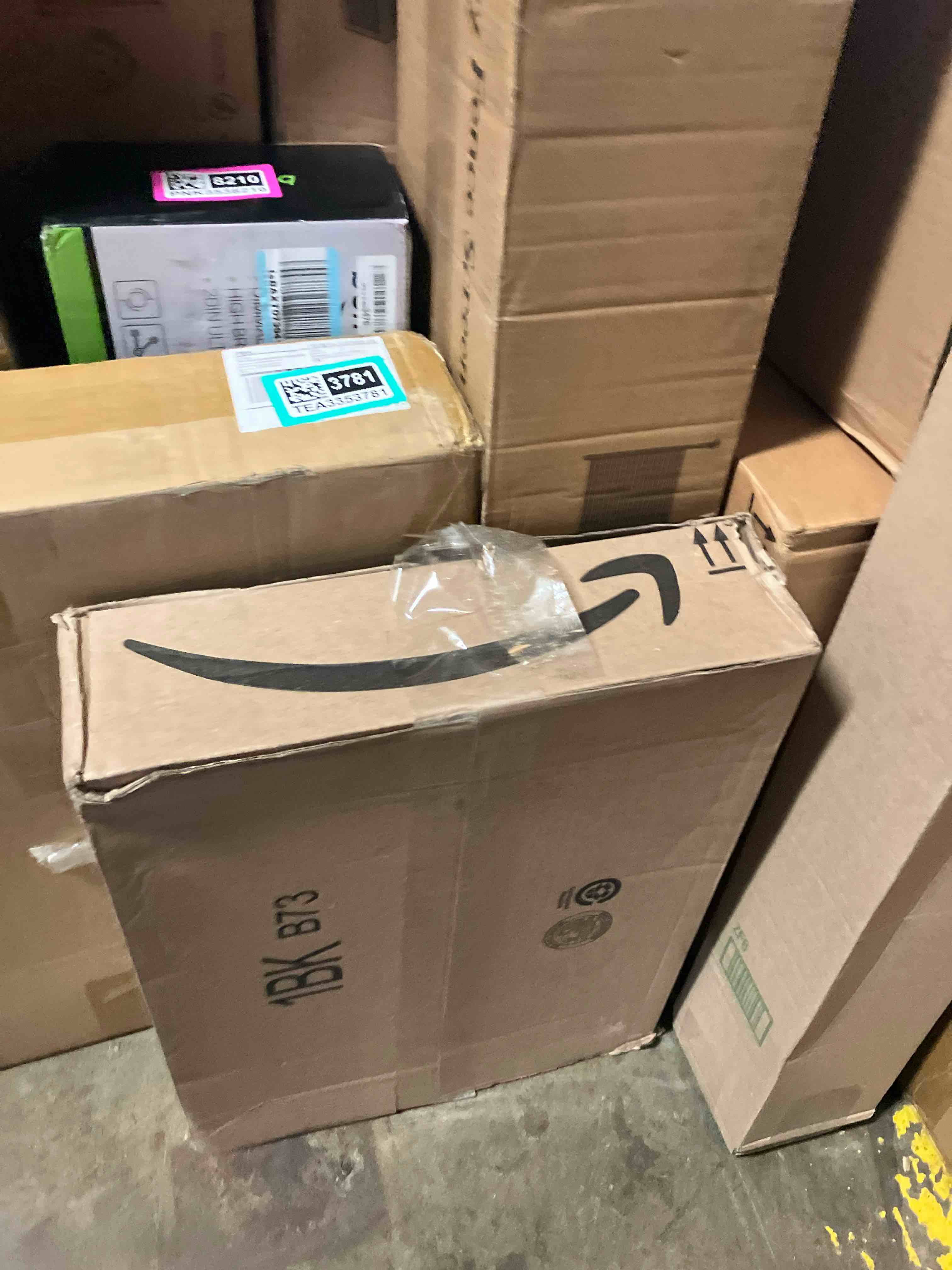 https://s3.amazonaws.com/lotting-images-prod/phillipi/TEA3353777_1753382781432.jpeg