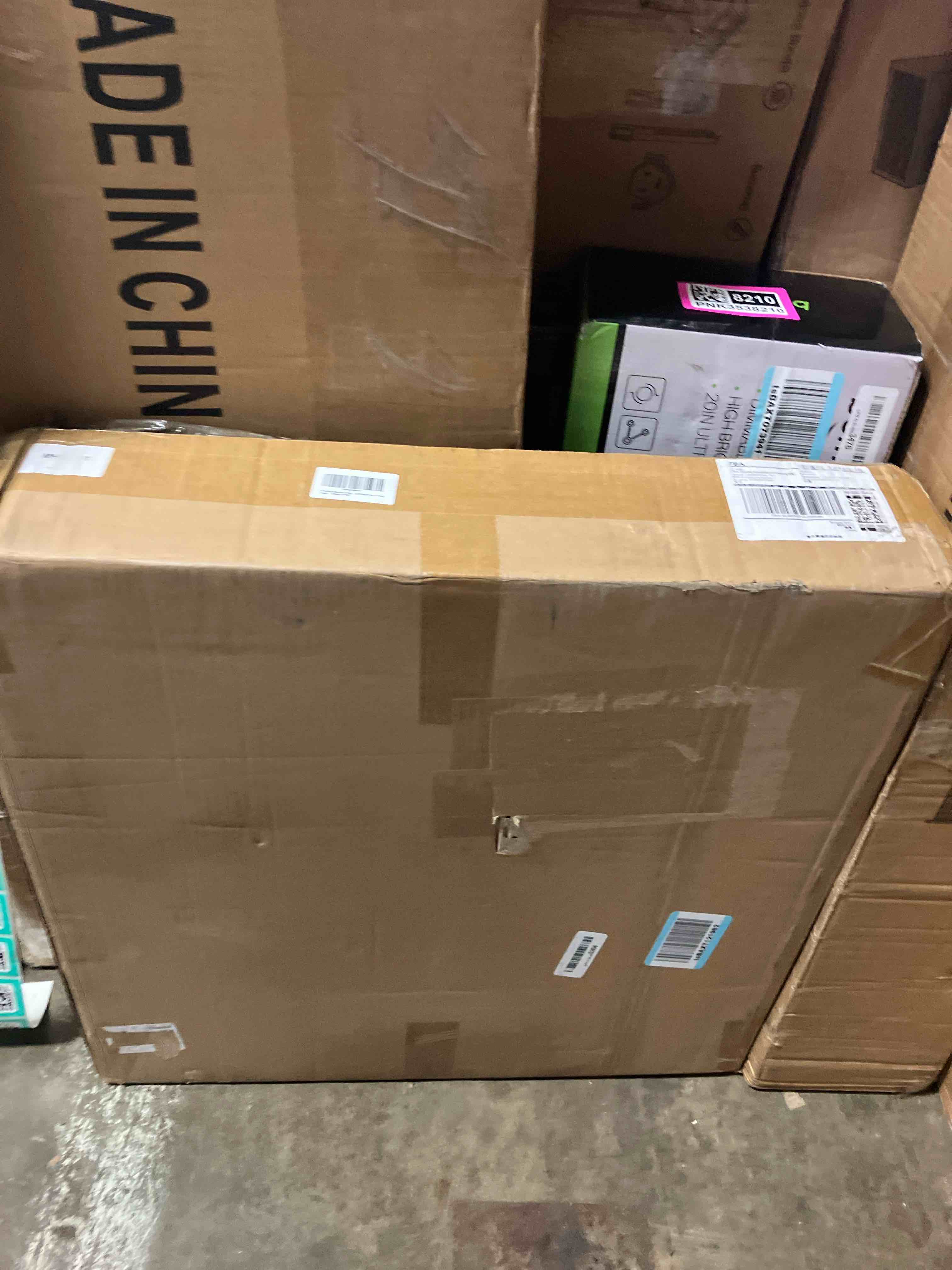 https://s3.amazonaws.com/lotting-images-prod/phillipi/TEA3353781_1753381886036.jpeg
