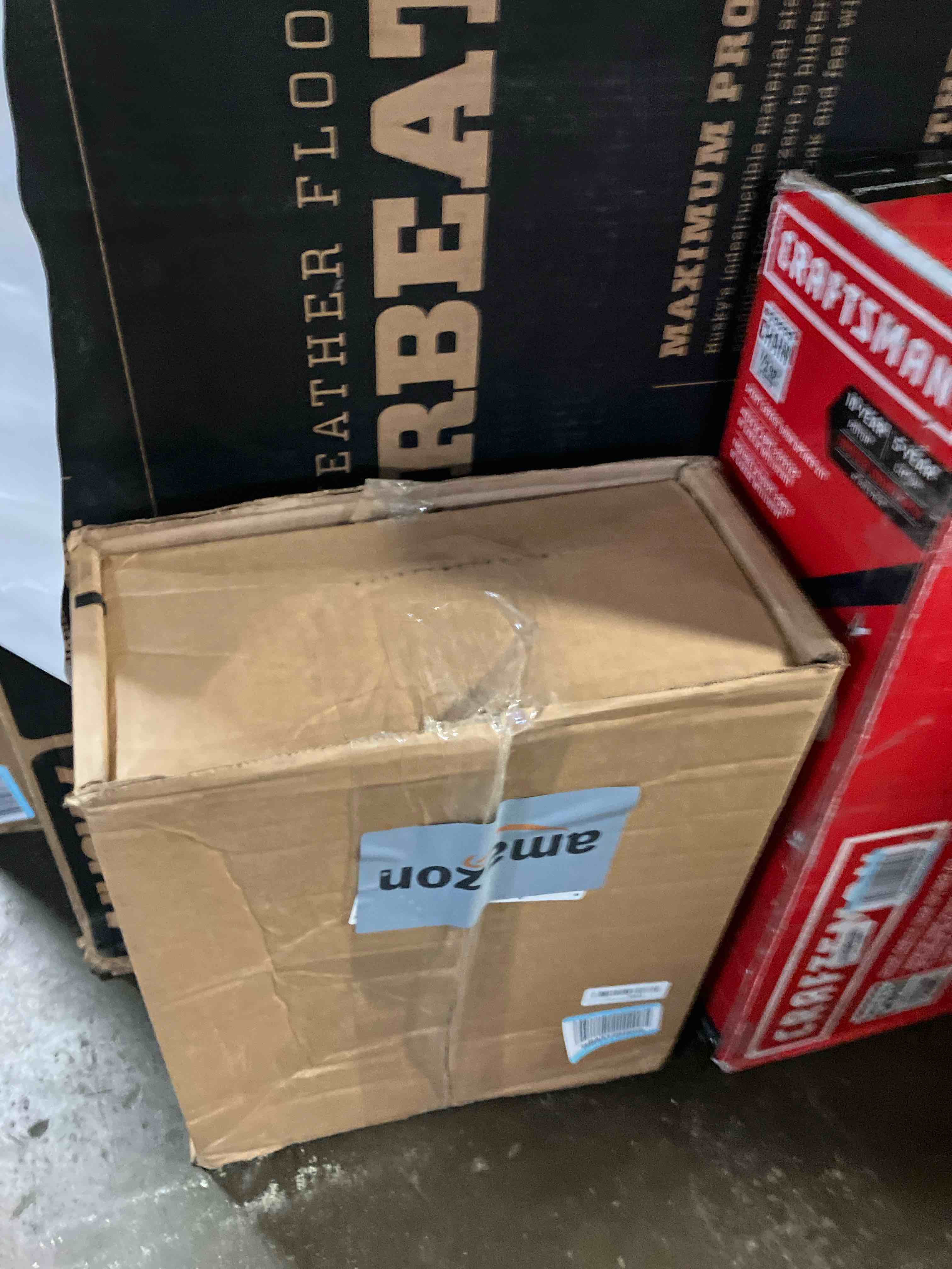https://s3.amazonaws.com/lotting-images-prod/phillipi/TEA3354005_1753464849721.jpeg