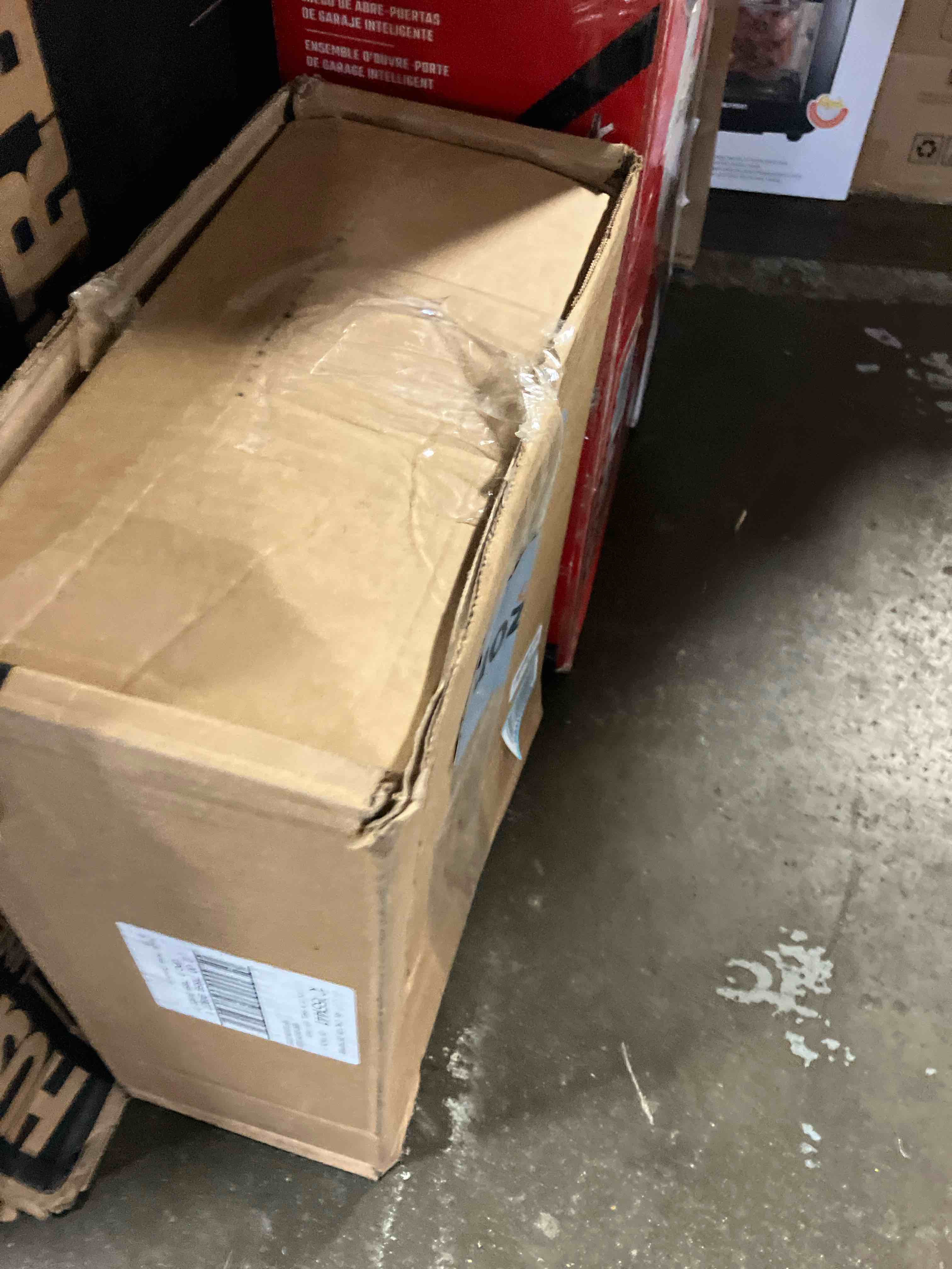 https://s3.amazonaws.com/lotting-images-prod/phillipi/TEA3354005_1753464850954.jpeg