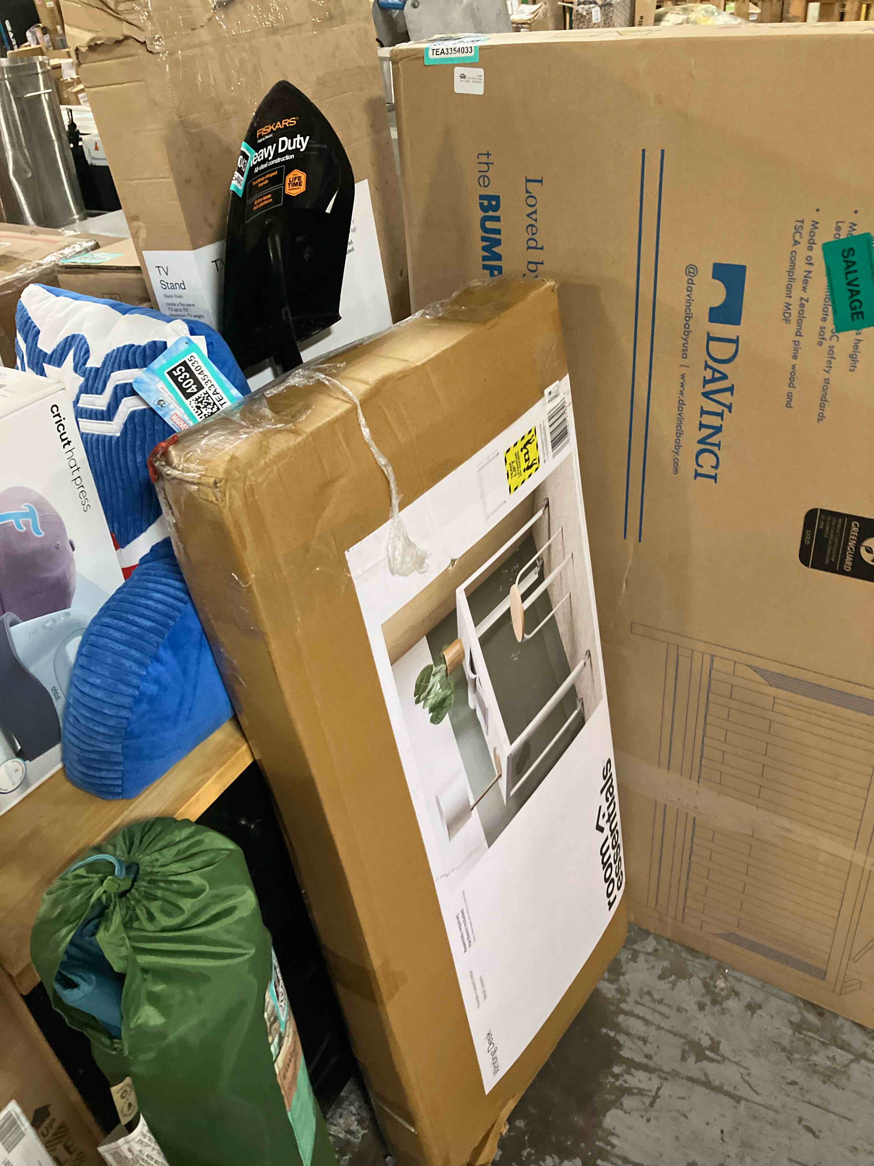 https://s3.amazonaws.com/lotting-images-prod/phillipi/TEA3354045_1753459442393.jpeg
