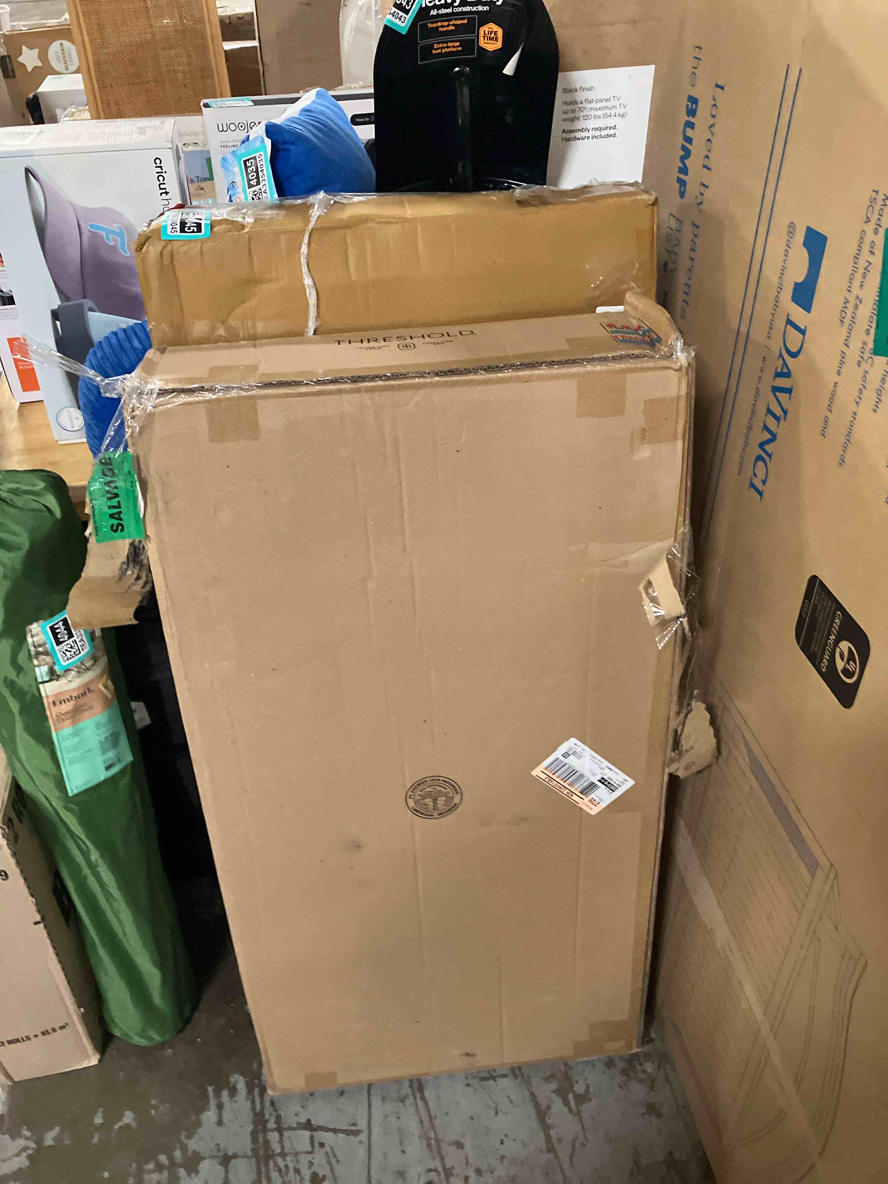 https://s3.amazonaws.com/lotting-images-prod/phillipi/TEA3354047_1753459893333.jpeg