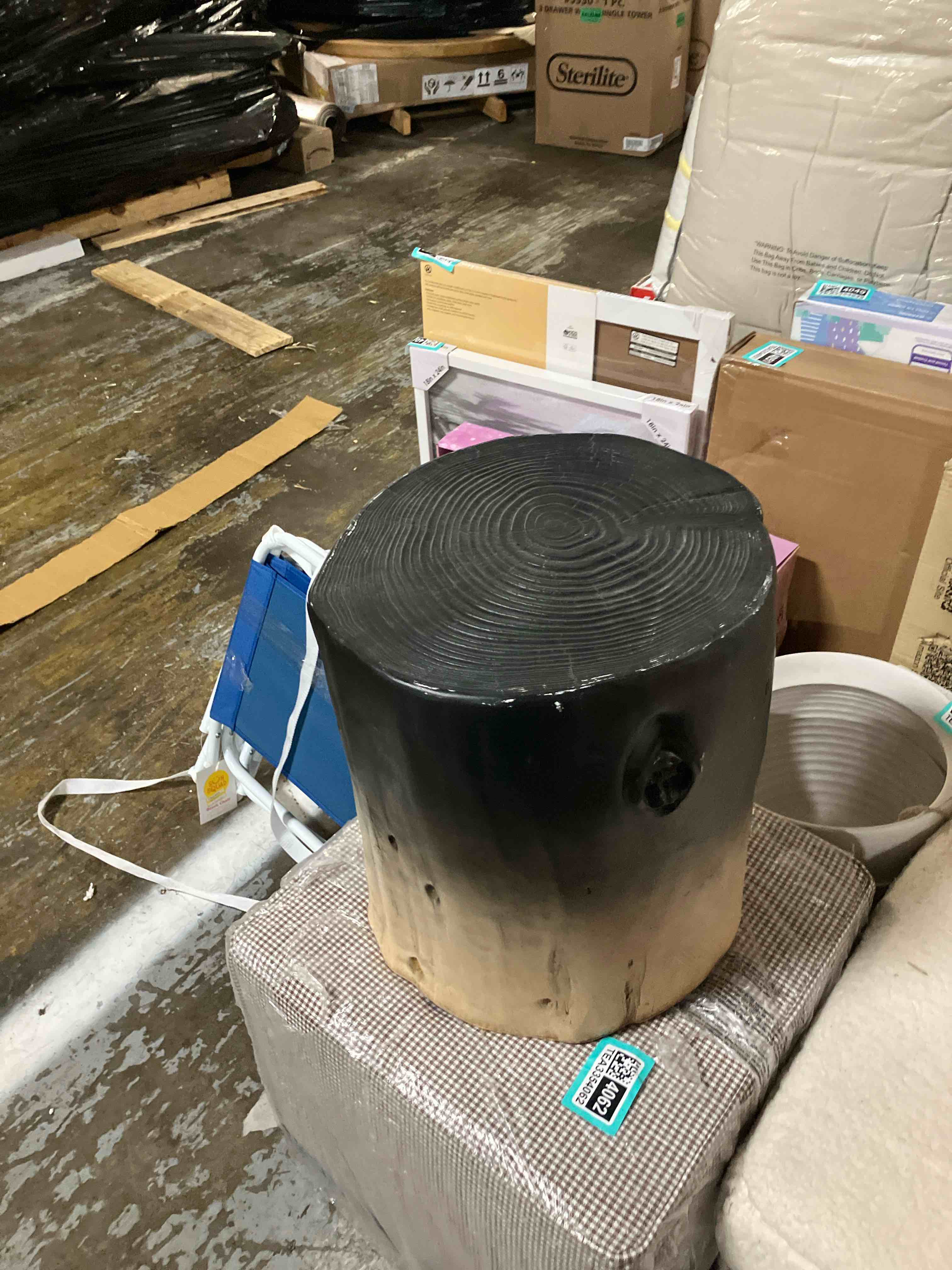 https://s3.amazonaws.com/lotting-images-prod/phillipi/TEA3354066_1753463666219.jpeg
