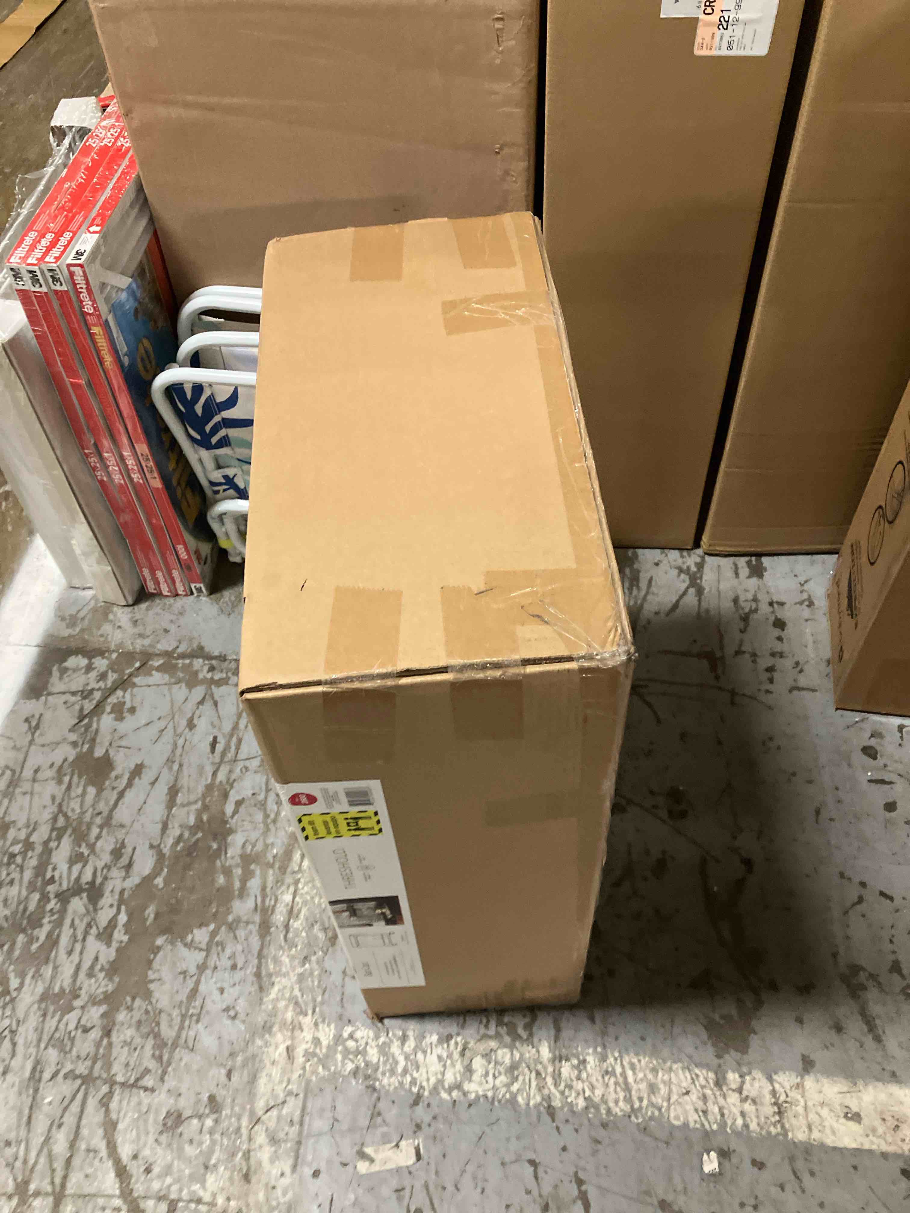 https://s3.amazonaws.com/lotting-images-prod/phillipi/TEA3354093_1753467621495.jpeg