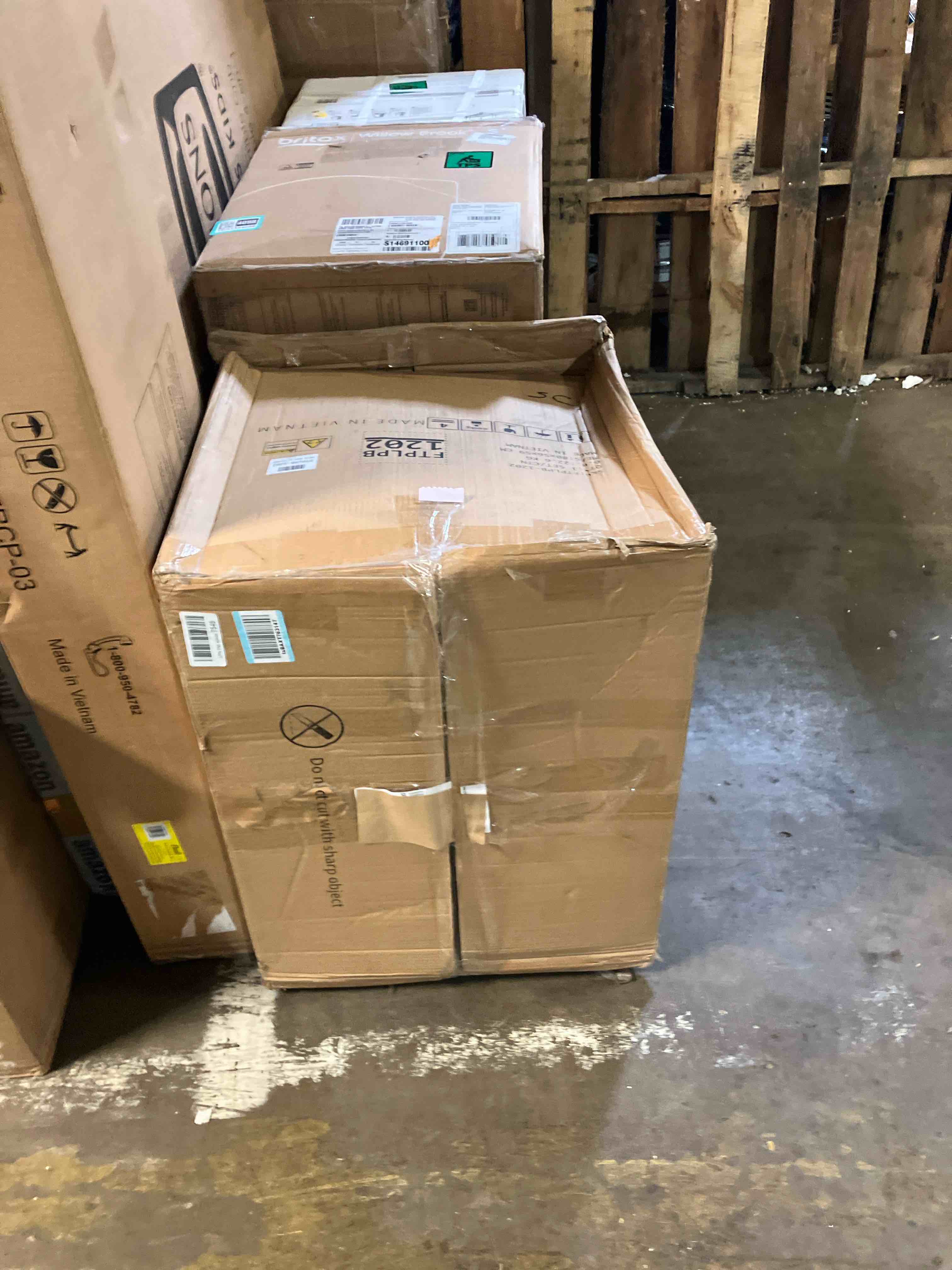 https://s3.amazonaws.com/lotting-images-prod/phillipi/TEA3354099_1753823139960.jpeg