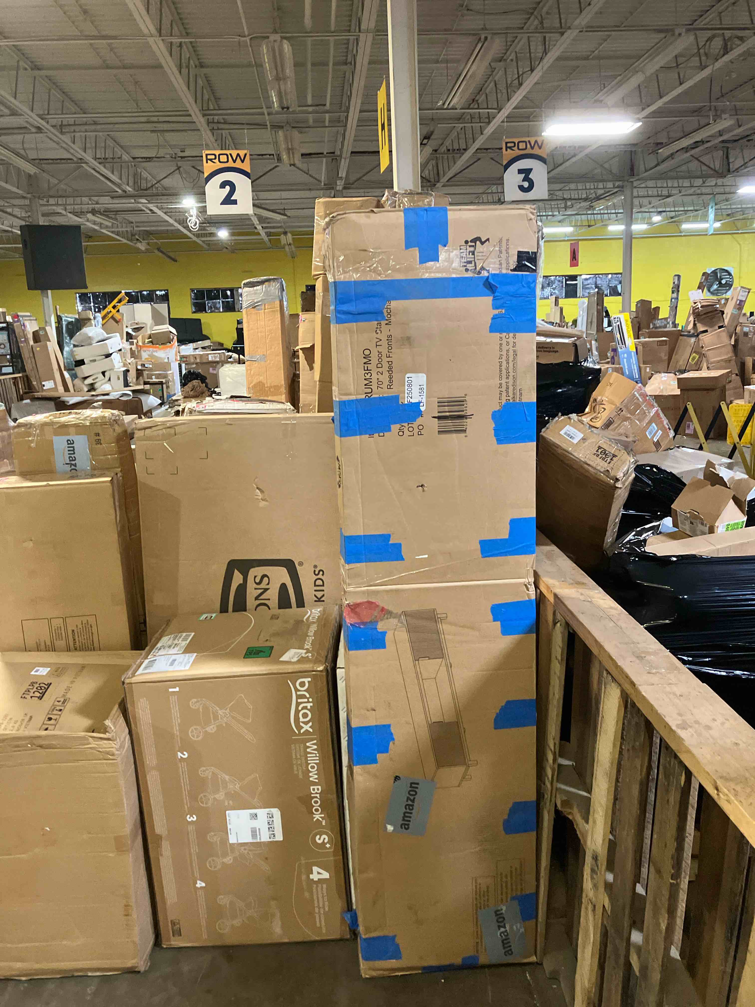 https://s3.amazonaws.com/lotting-images-prod/phillipi/TEA3354100_1753823300785.jpeg